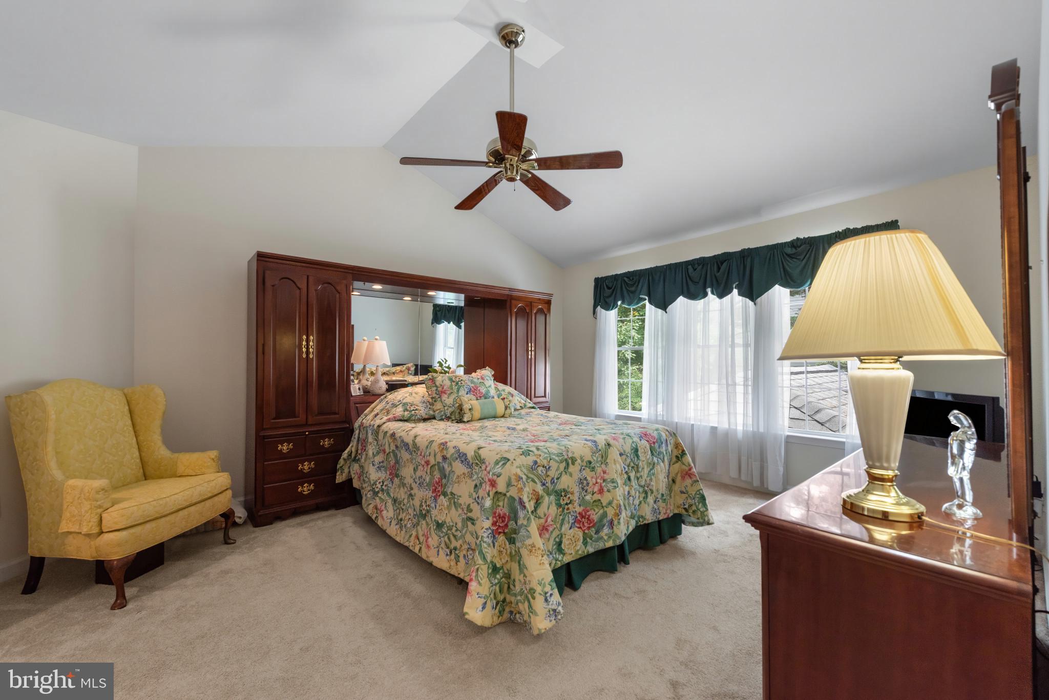 EDGEWOOD - Residential