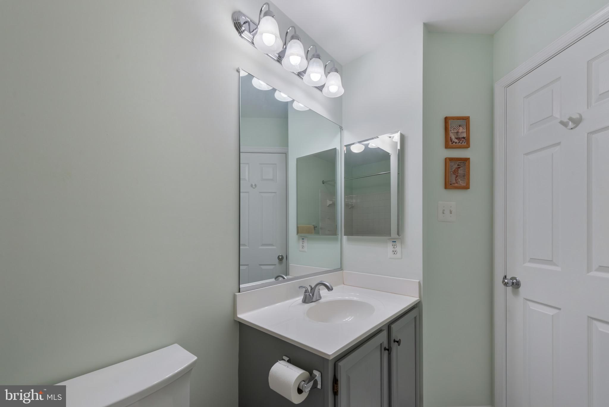 EDGEWOOD - Residential