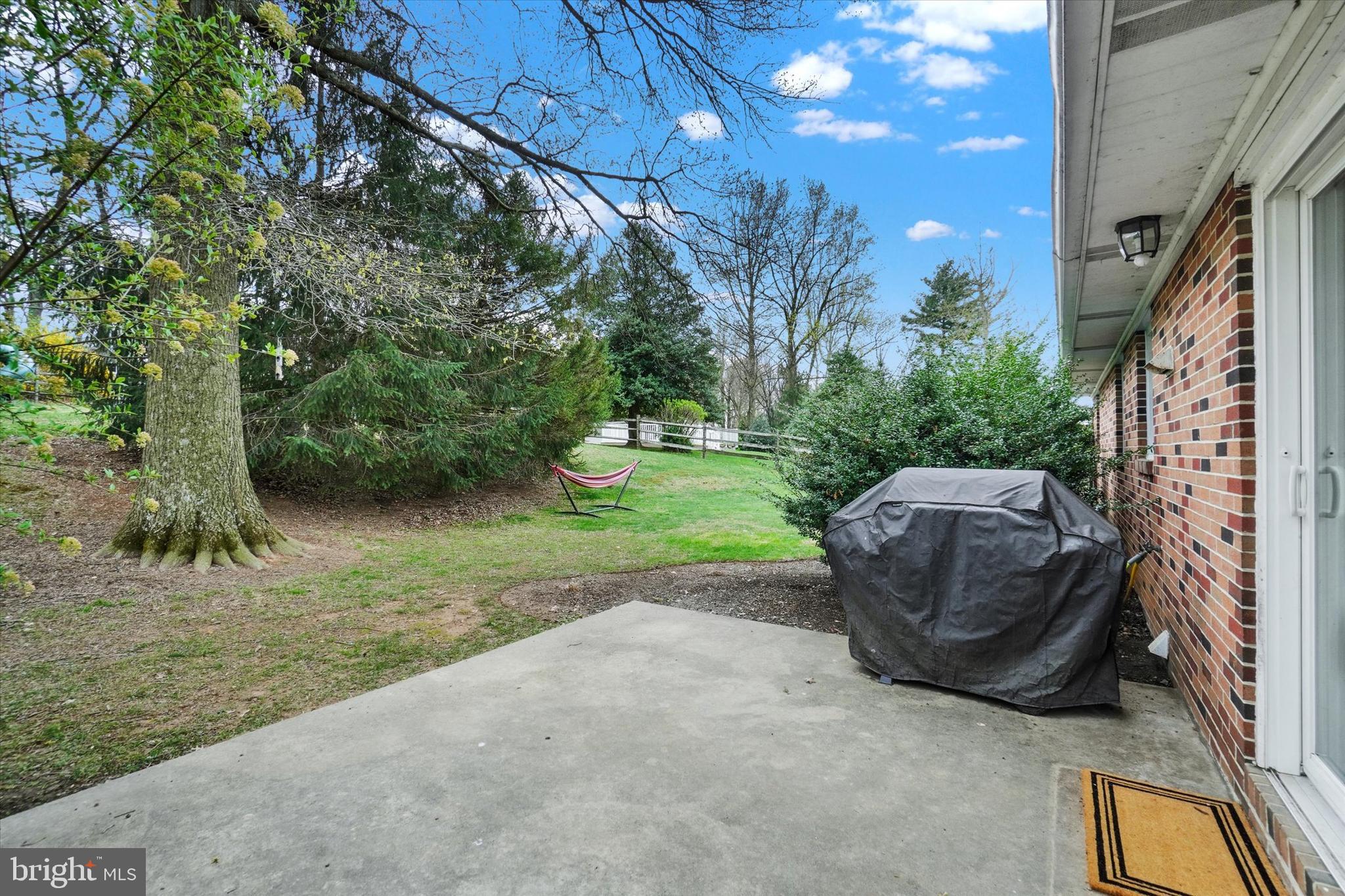 ARLINGTON PARK - Residential
