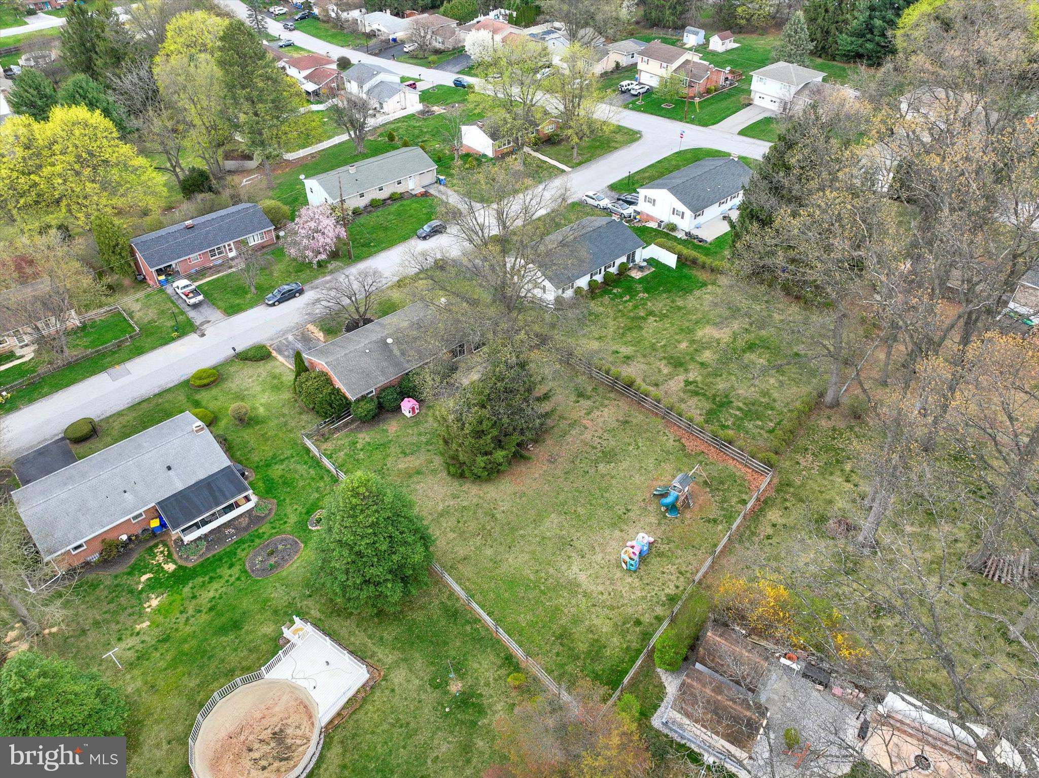 ARLINGTON PARK - Residential