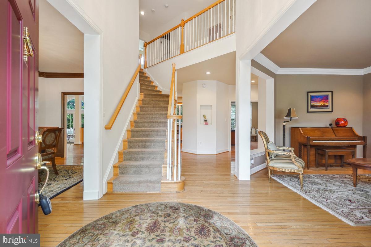 POTOMAC REGENCY - Residential
