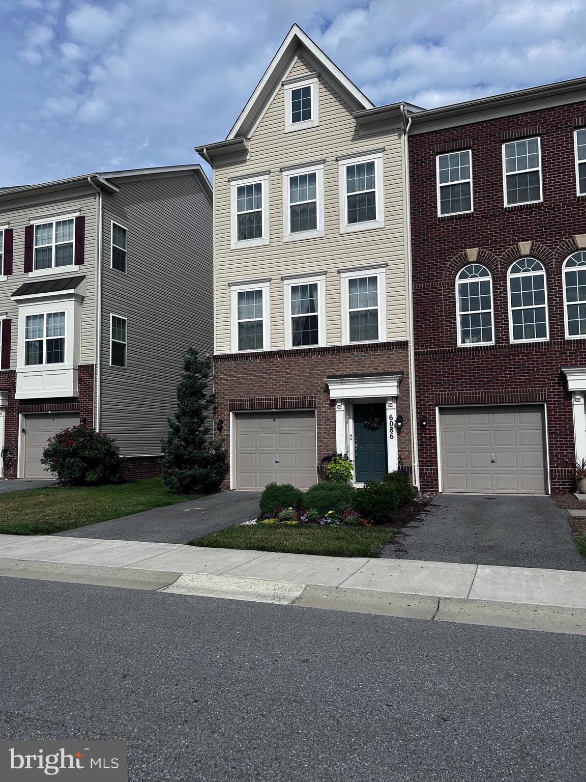 JEFFERSON PLACE - Residential