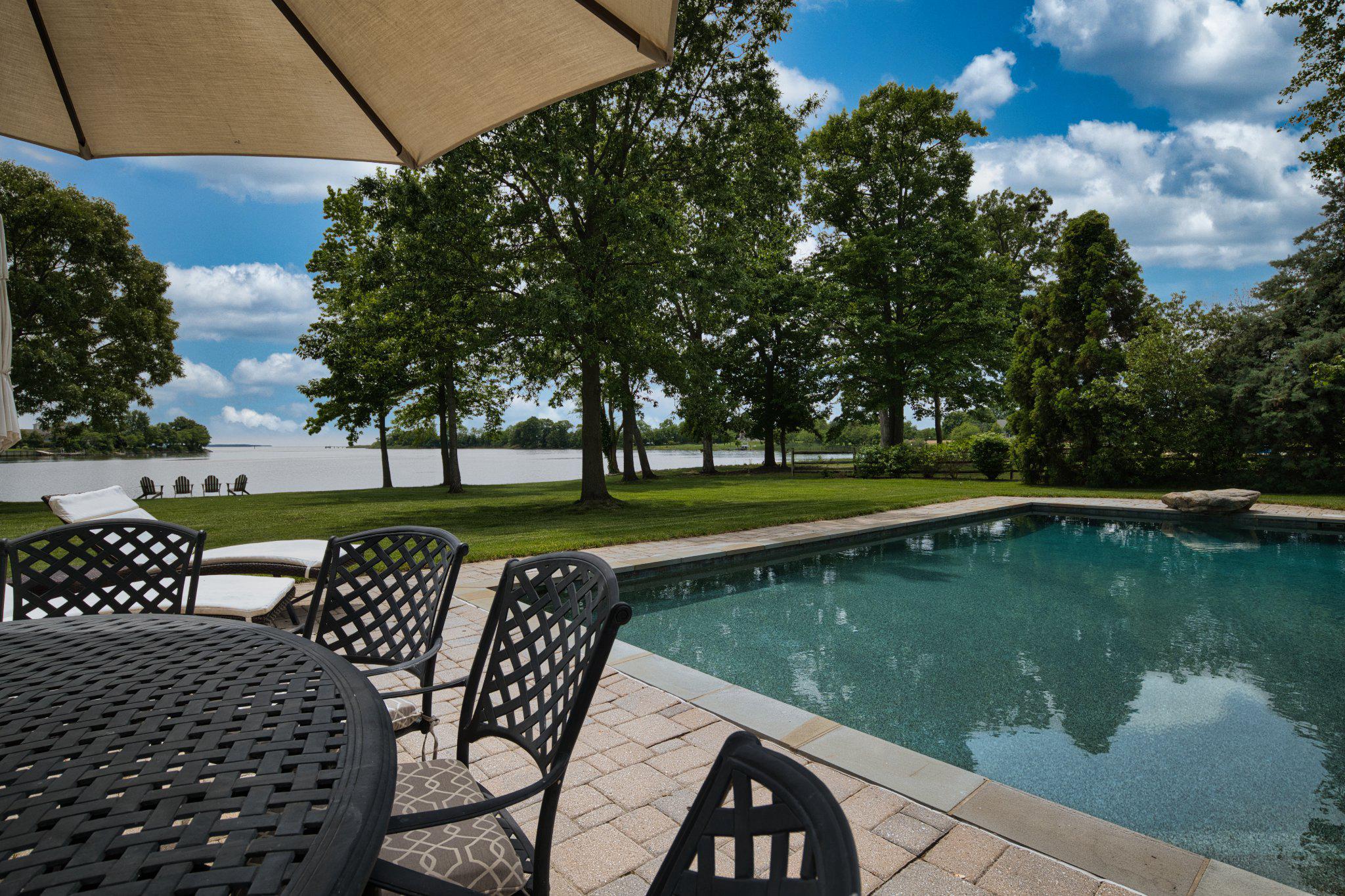 COVE CREEK CLUB - Residential