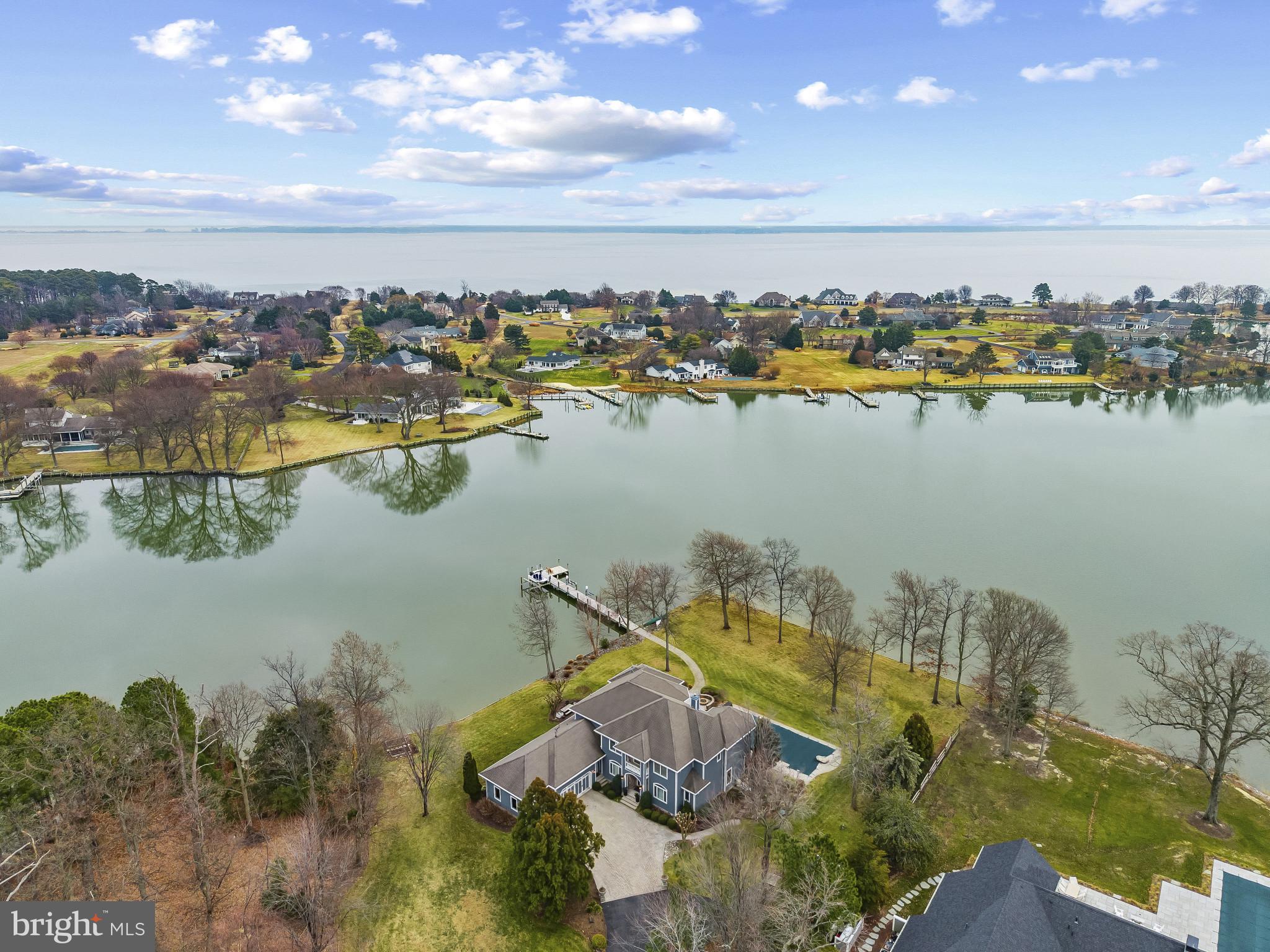 COVE CREEK CLUB - Residential