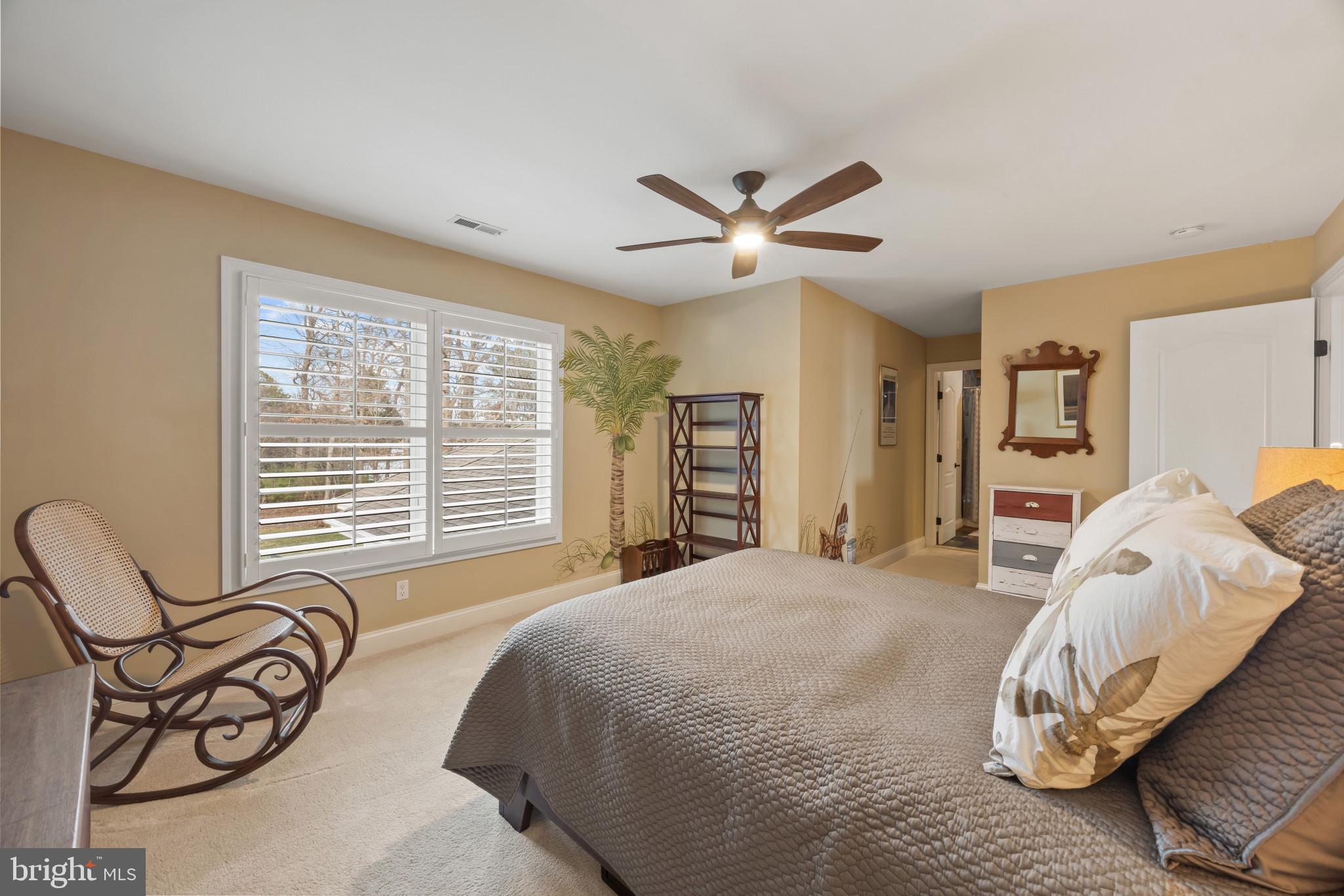 COVE CREEK CLUB - Residential