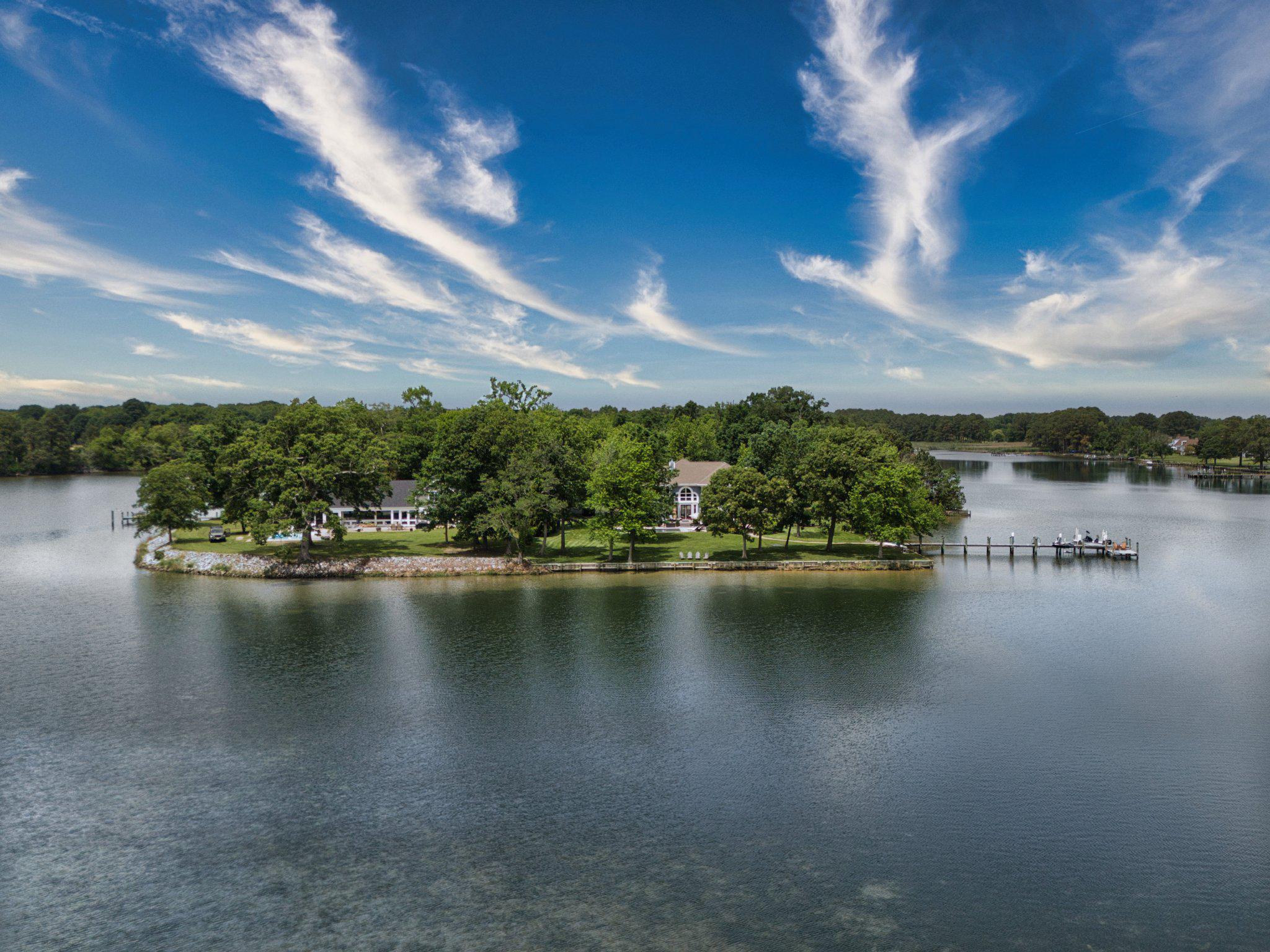 COVE CREEK CLUB - Residential