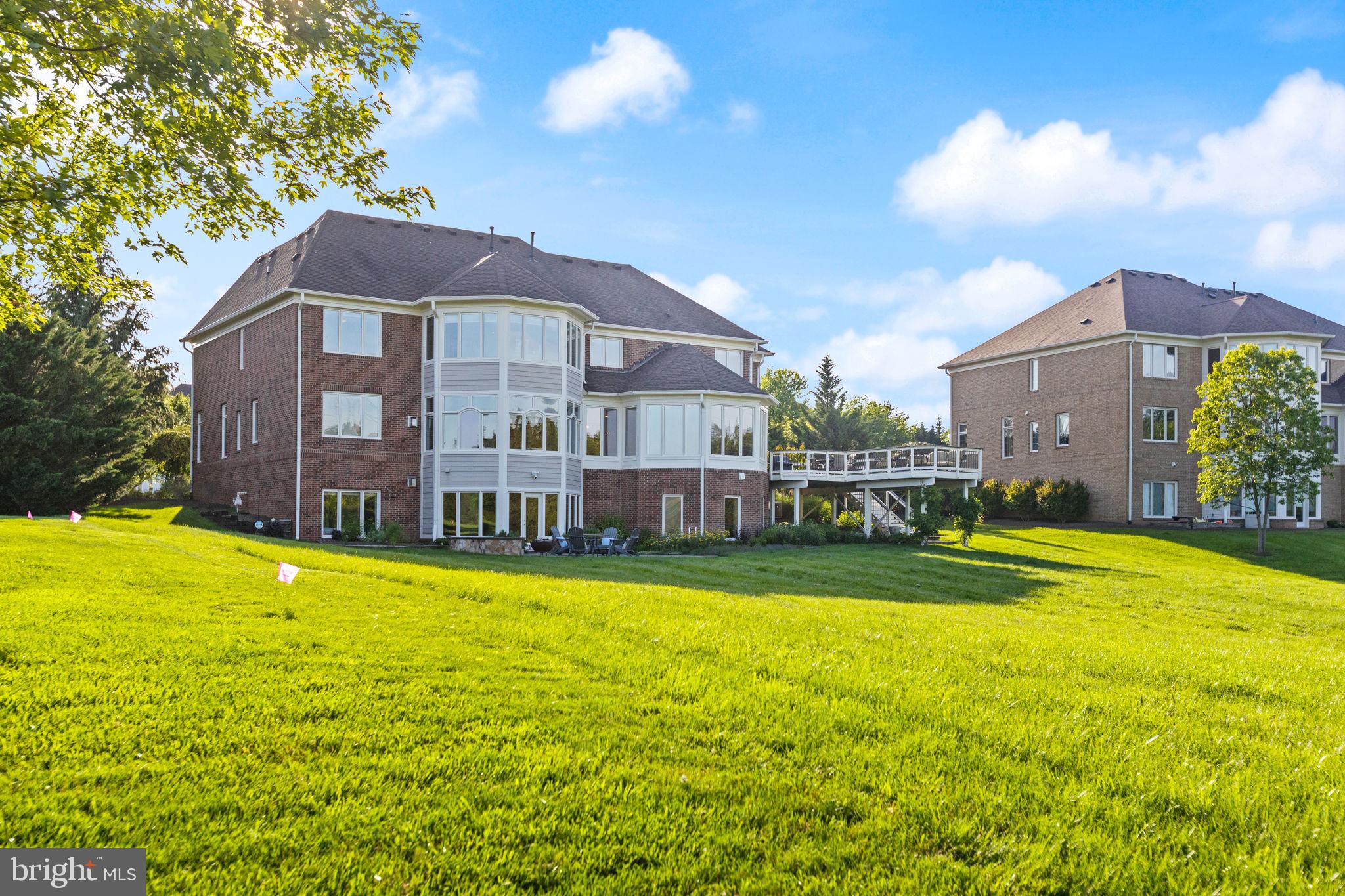 ASHBURN FARM - Residential