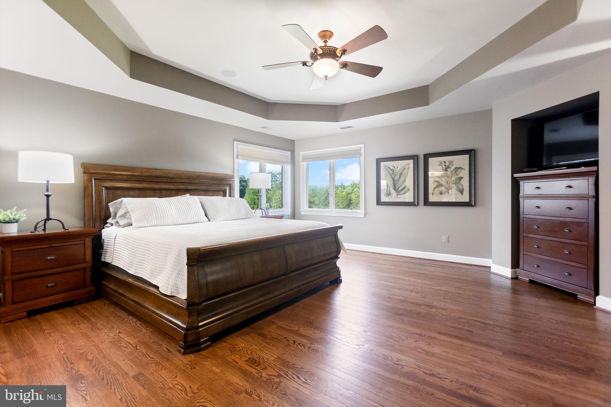 ASHBURN FARM - Residential