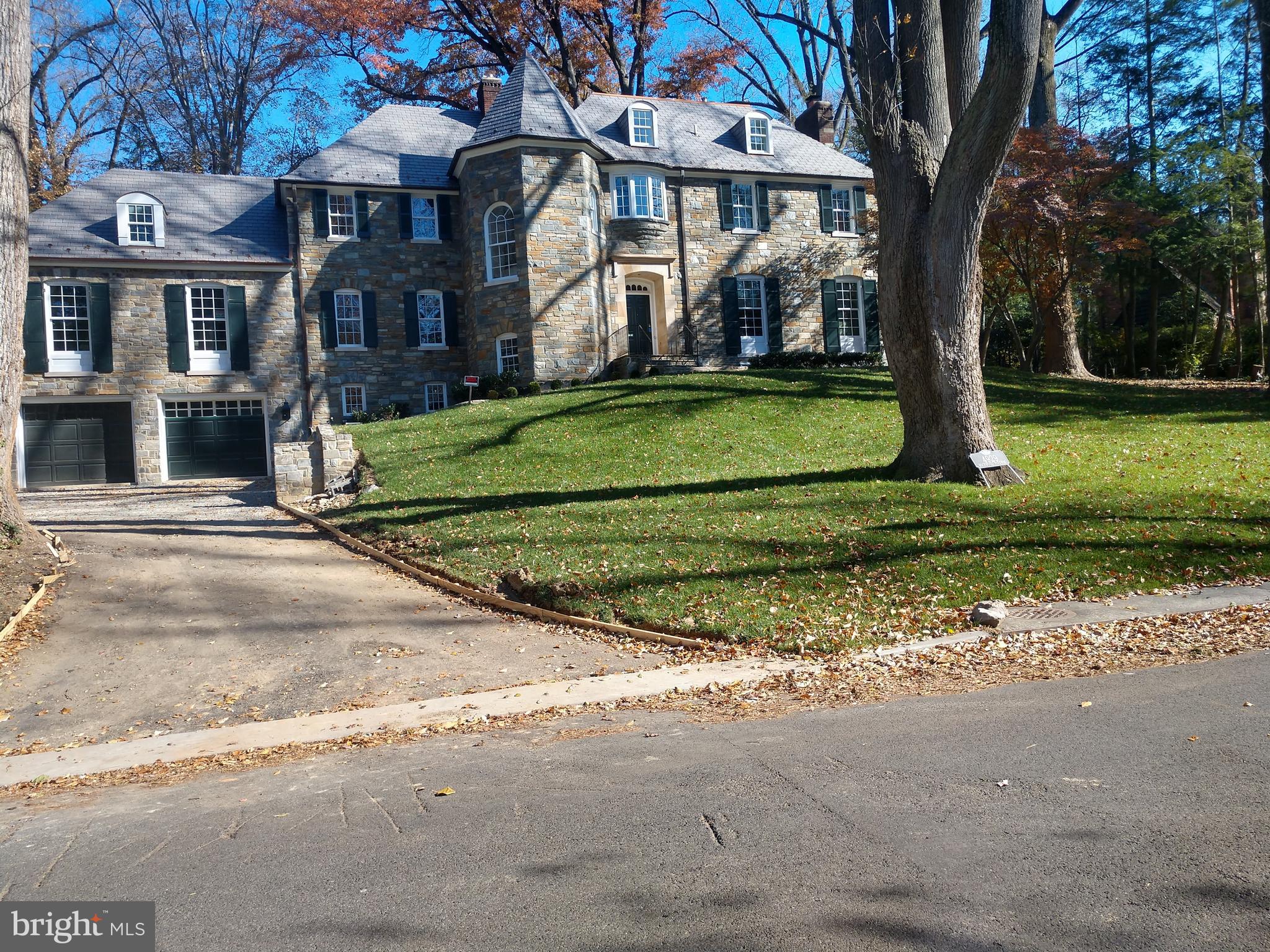 SPRING VALLEY - Residential
