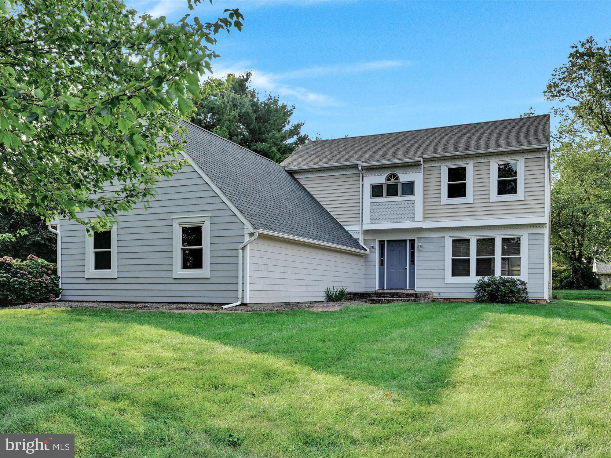 FOXSHIRE - Residential