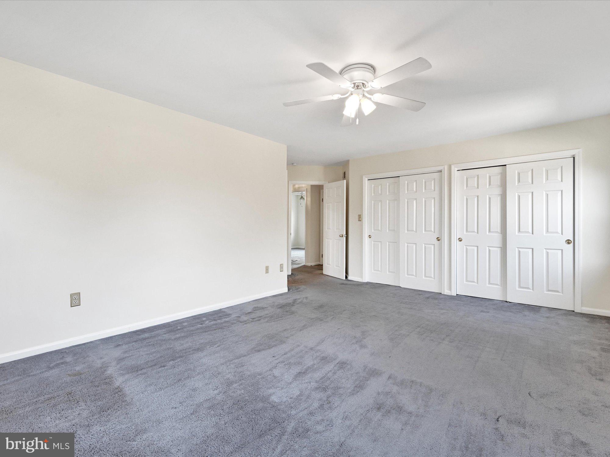 FOXSHIRE - Residential