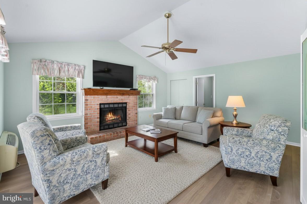 FOXHILL AT BELAIR - Residential
