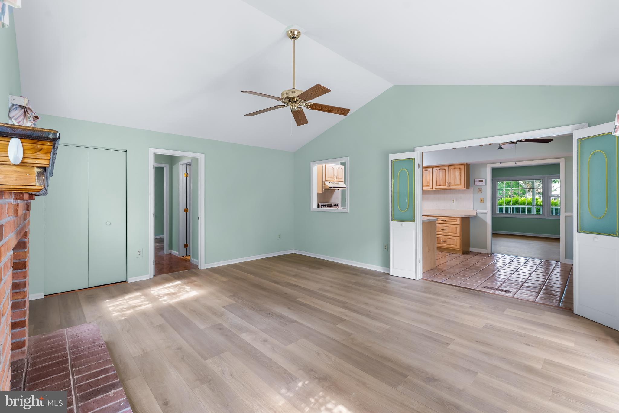 FOXHILL AT BELAIR - Residential