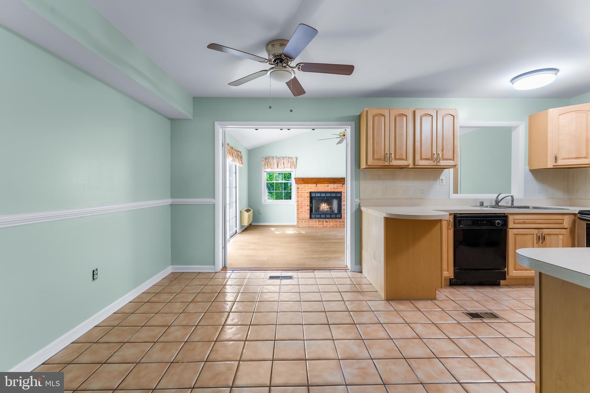 FOXHILL AT BELAIR - Residential