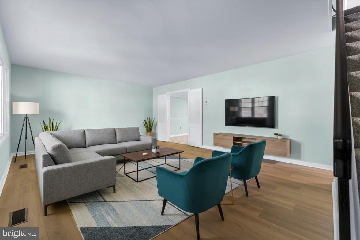 FOXHILL AT BELAIR - Residential