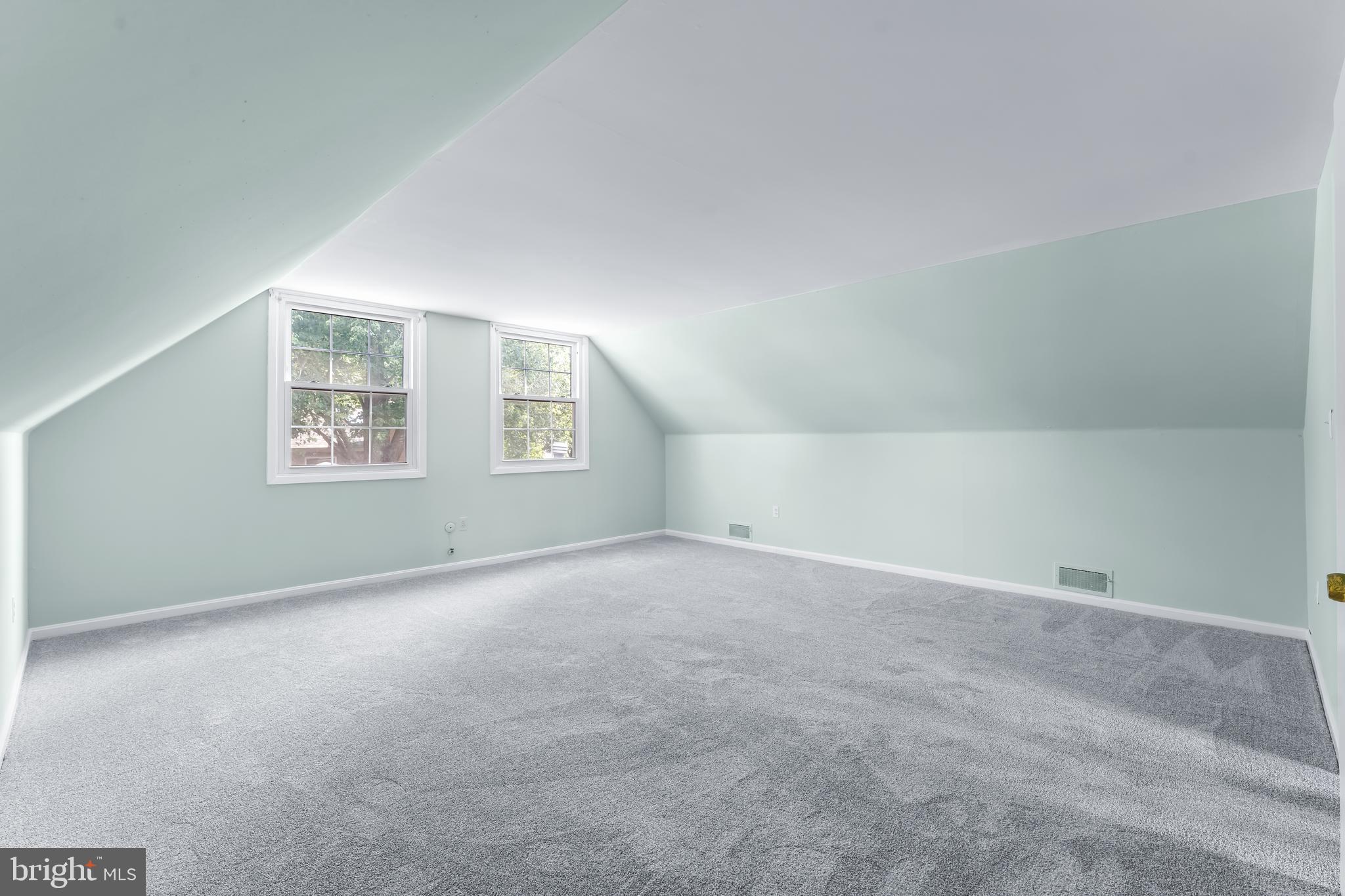 FOXHILL AT BELAIR - Residential