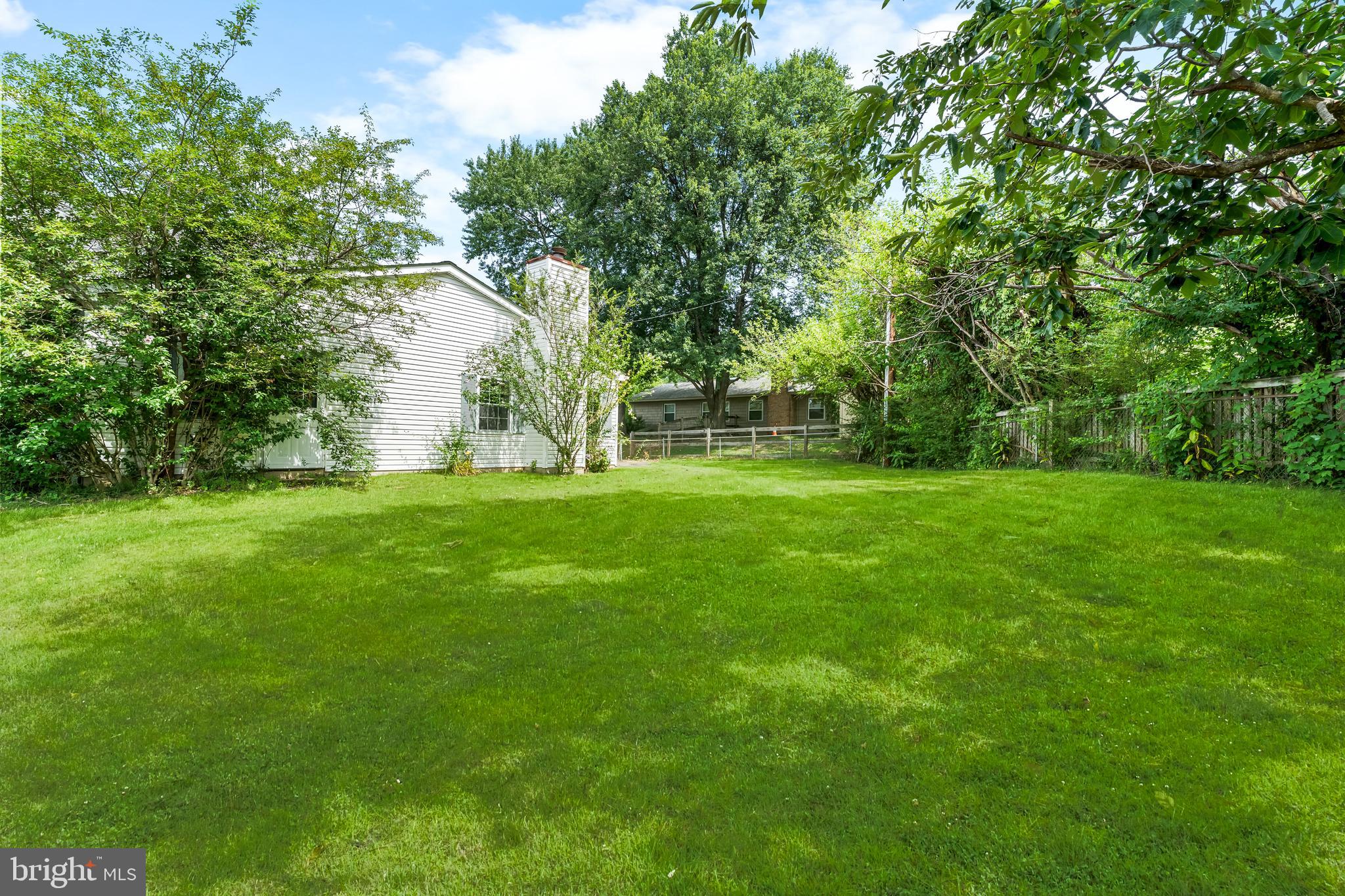 FOXHILL AT BELAIR - Residential