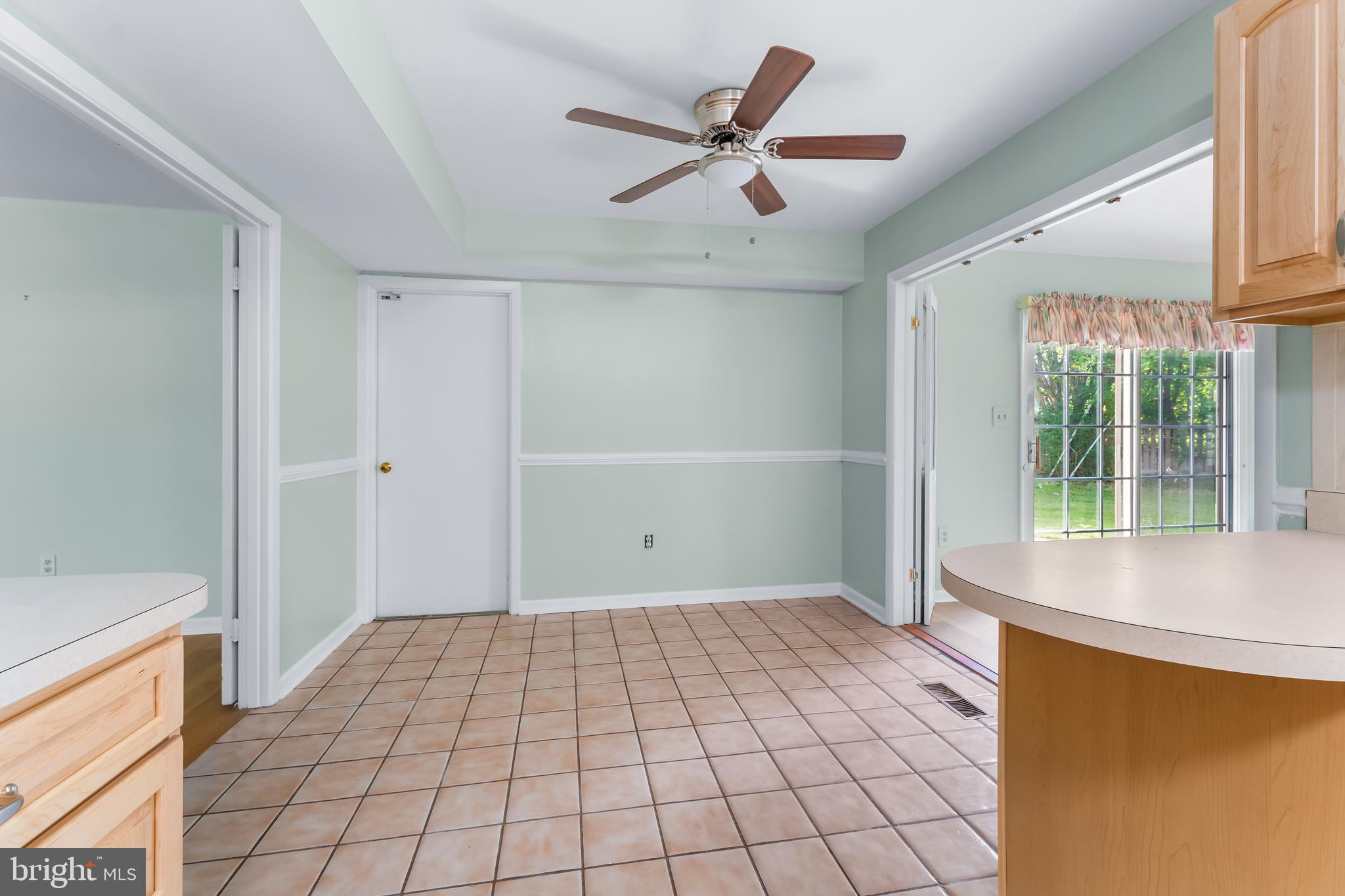 FOXHILL AT BELAIR - Residential