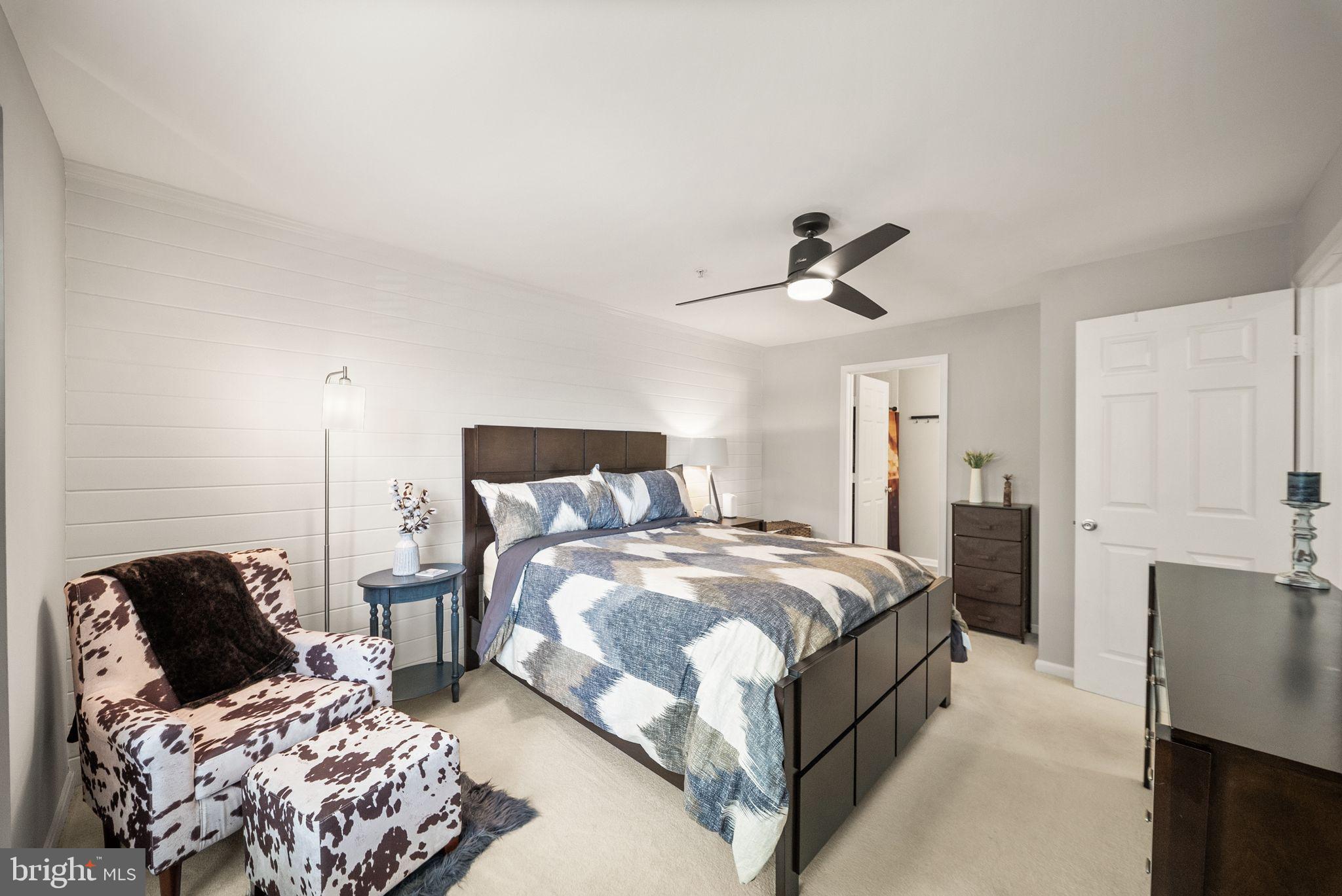 STRATFORD CONDOS - Residential