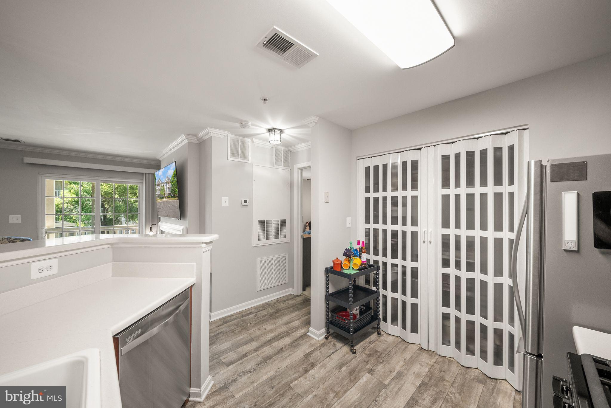 STRATFORD CONDOS - Residential