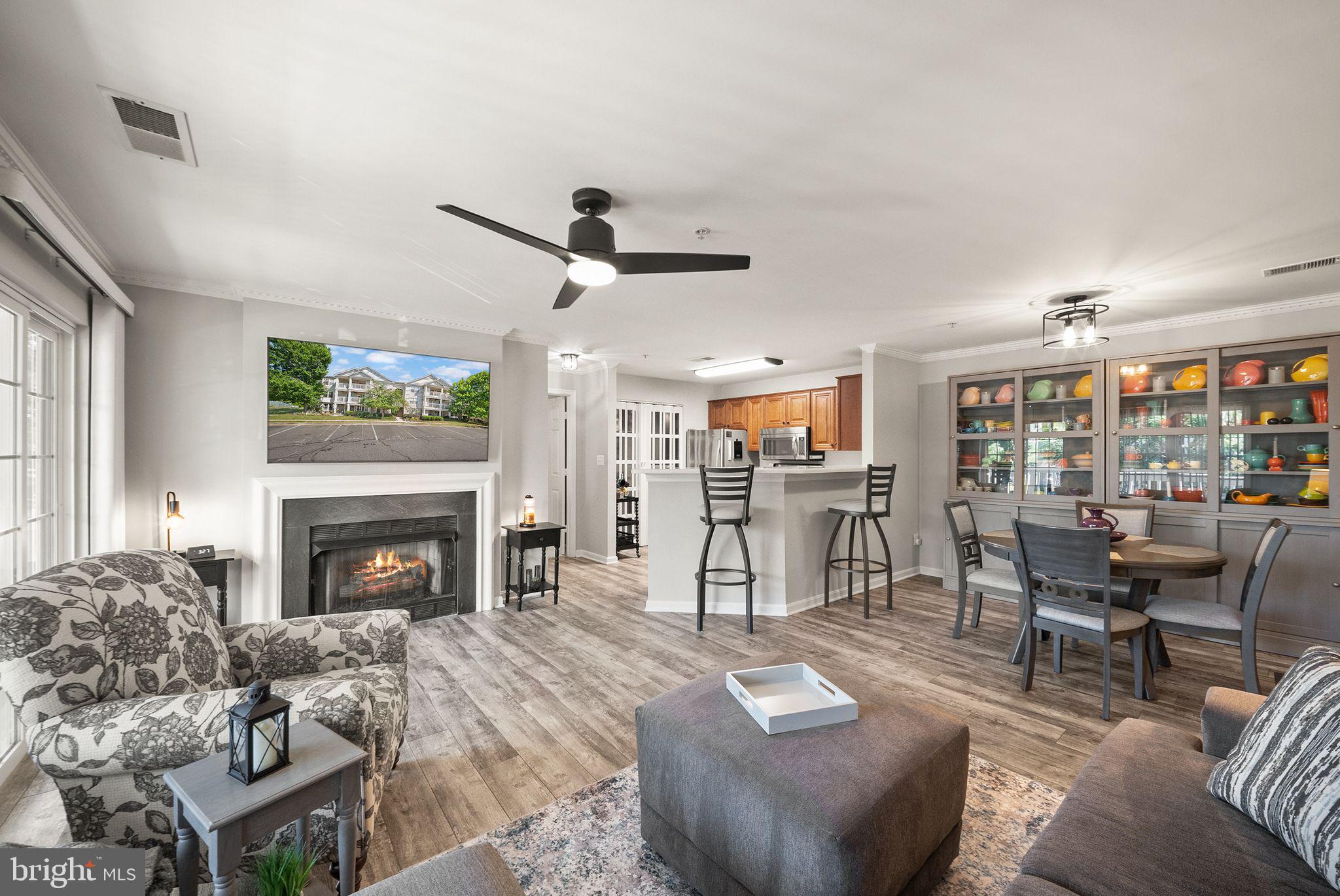 STRATFORD CONDOS - Residential