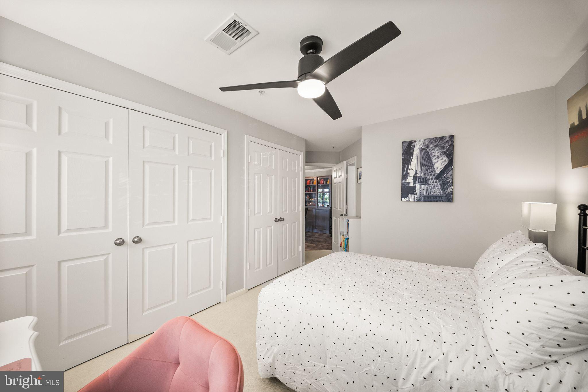 STRATFORD CONDOS - Residential