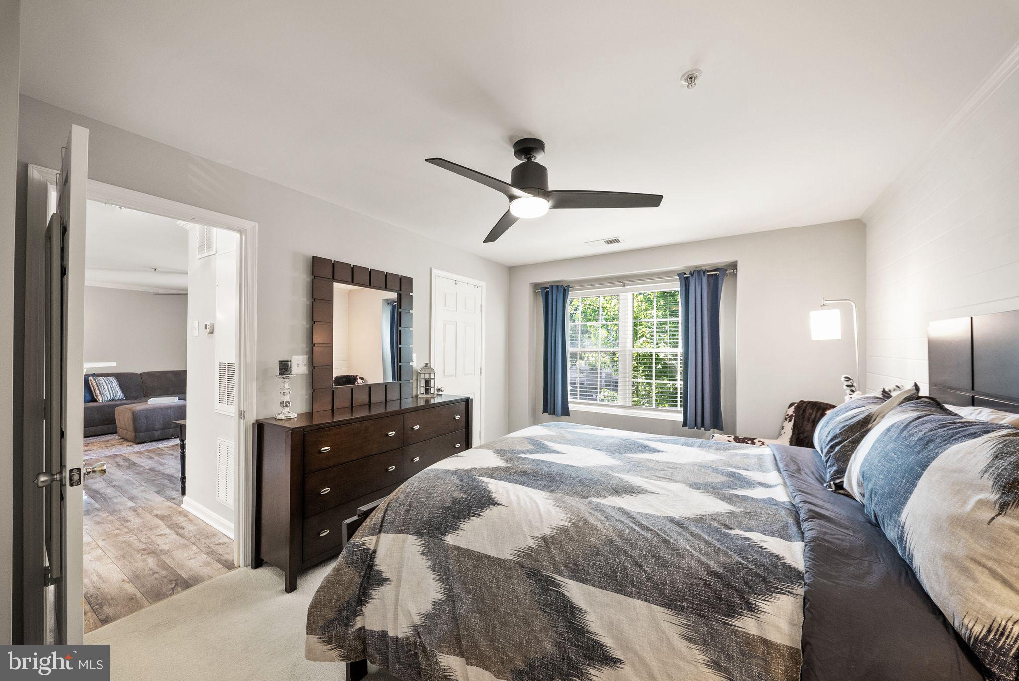 STRATFORD CONDOS - Residential