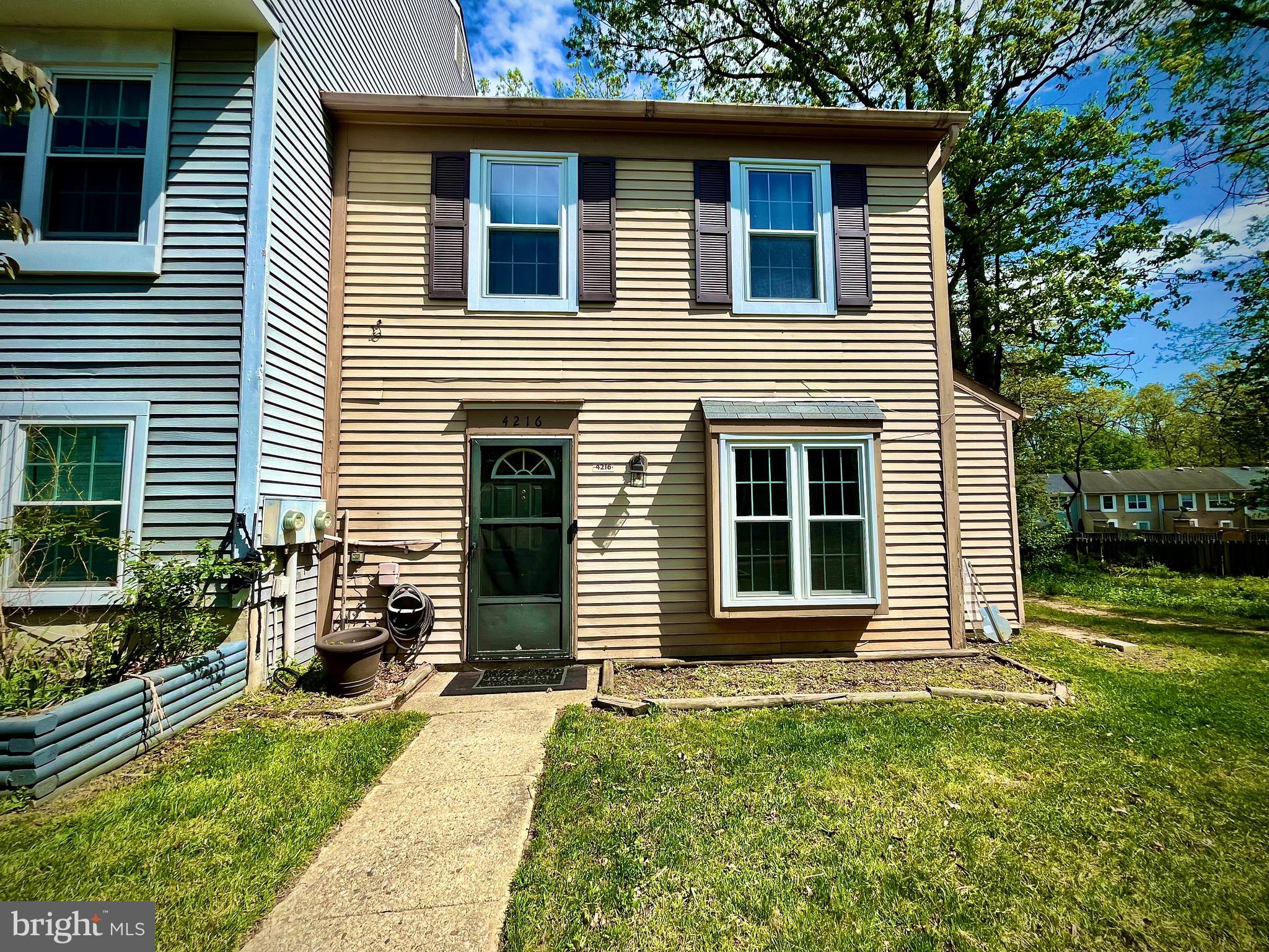 LANCASTER - Residential