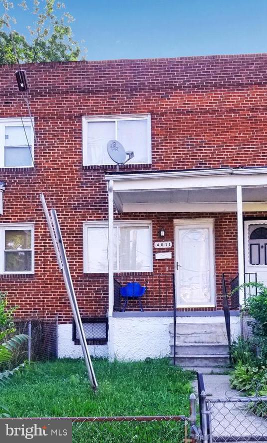 Investor special! Previously used as a long-term rental and would make a great addition to a rental portfolio. Located in the up-and-coming Park Heights area near the Pimlico Race Course with convenient access to Baltimore, parks, schools, and major commuter routes.

Recent updates include new stove, new hot water heater, and an updated roof.

Sold AS IS. Buyer to verify if ground rent exists.