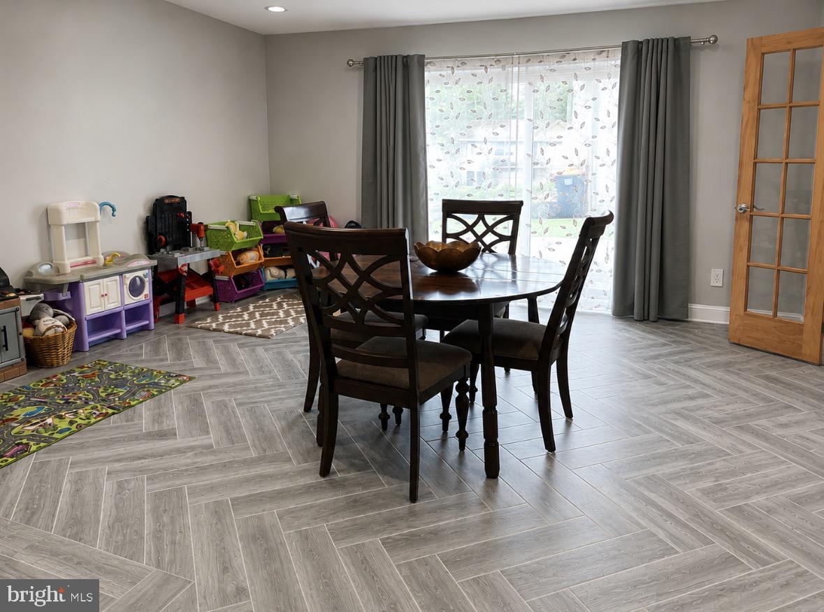 CHESAPEAKE VILLAGE - Residential