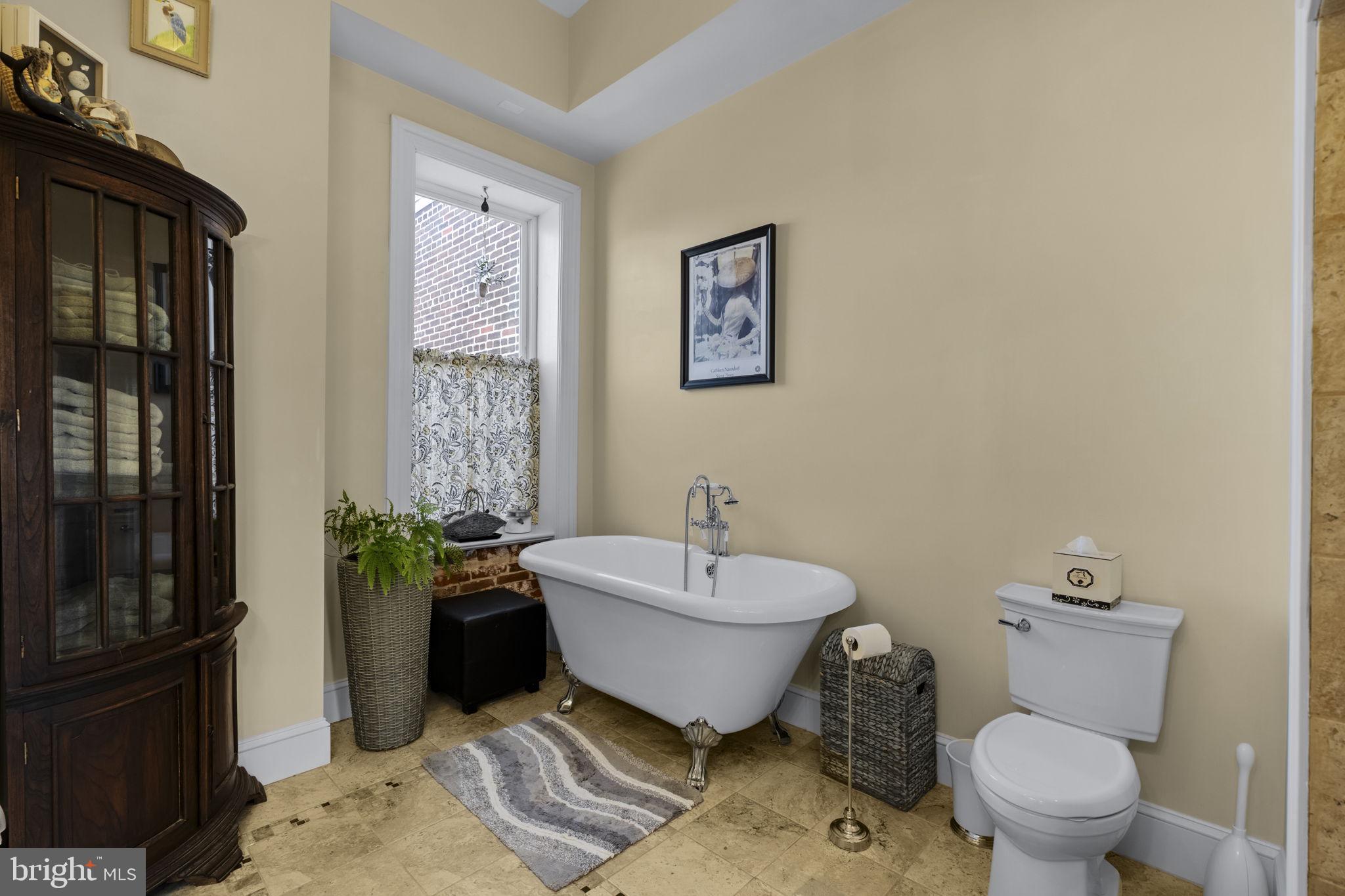 LANCASTER - Residential