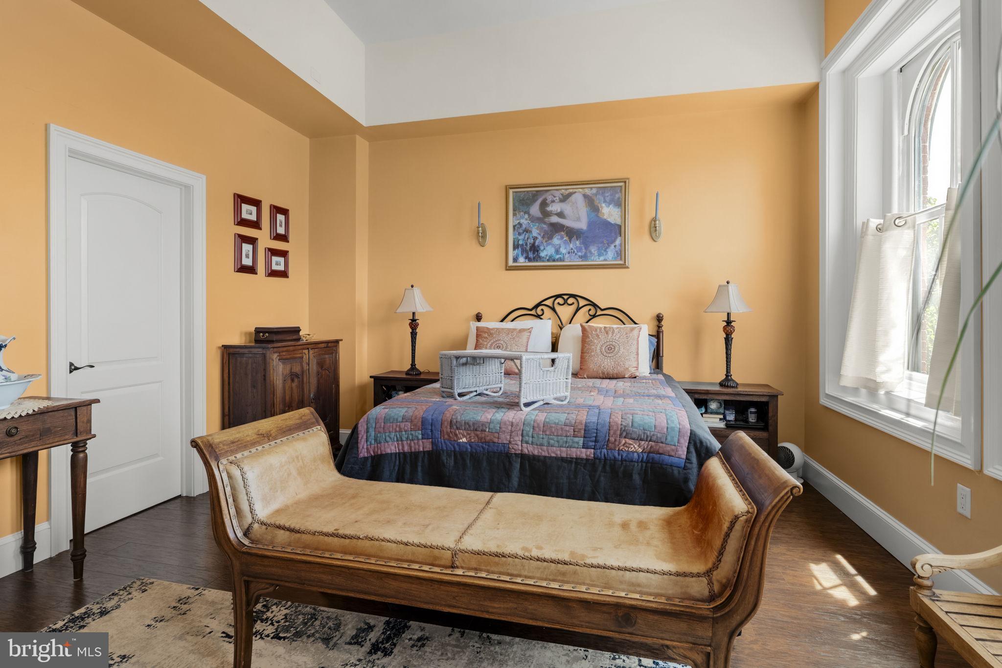 LANCASTER - Residential