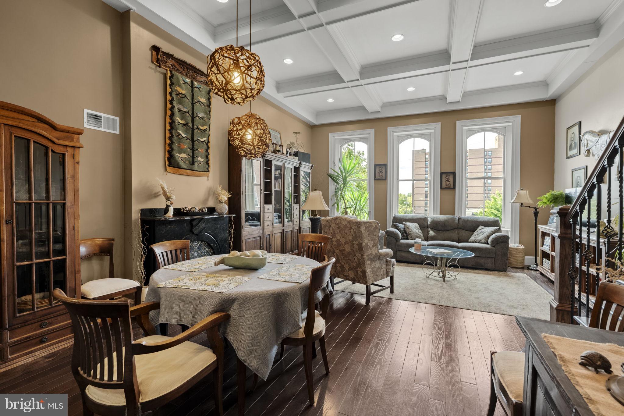 LANCASTER - Residential