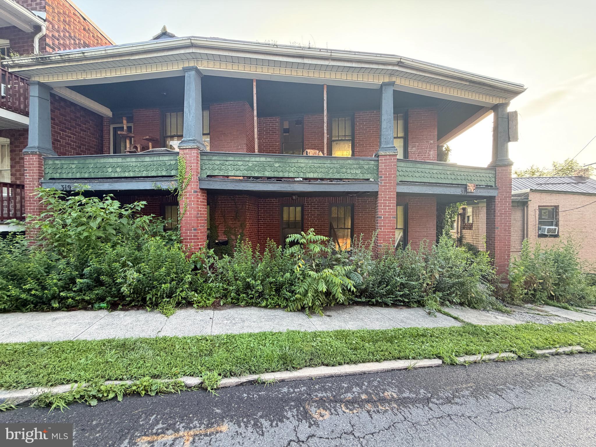 ONLINE AUCTION: Bidding begins 08/04/2026 @ 10:00 AM. Bidding ends 08/06/2026 @ 11:30 AM. List Price is Suggested Opening Bid. Deposit: $5,000. This auction takes place on the Ashland Auction Group Website Bidding Platform. Pre-auction offers may be accepted. +/- 2,000 square foot building in the Cumberland, MD area of Allegany County. Located along Williams Street, the property provides convenient access to Downtown Cumberland, neighborhood shopping, schools, employment centers, UPMC Western Maryland, and major commuter routes, including Interstate 68. Cumberland also serves as the meeting point of the Great Allegheny Passage and the C&O Canal Towpath, with additional attractions including the Western Maryland Scenic Railroad and the city’s revitalized downtown district.