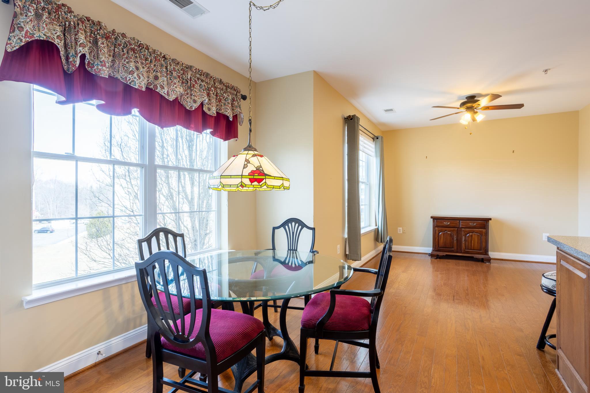 EMERALD HILLS - Residential