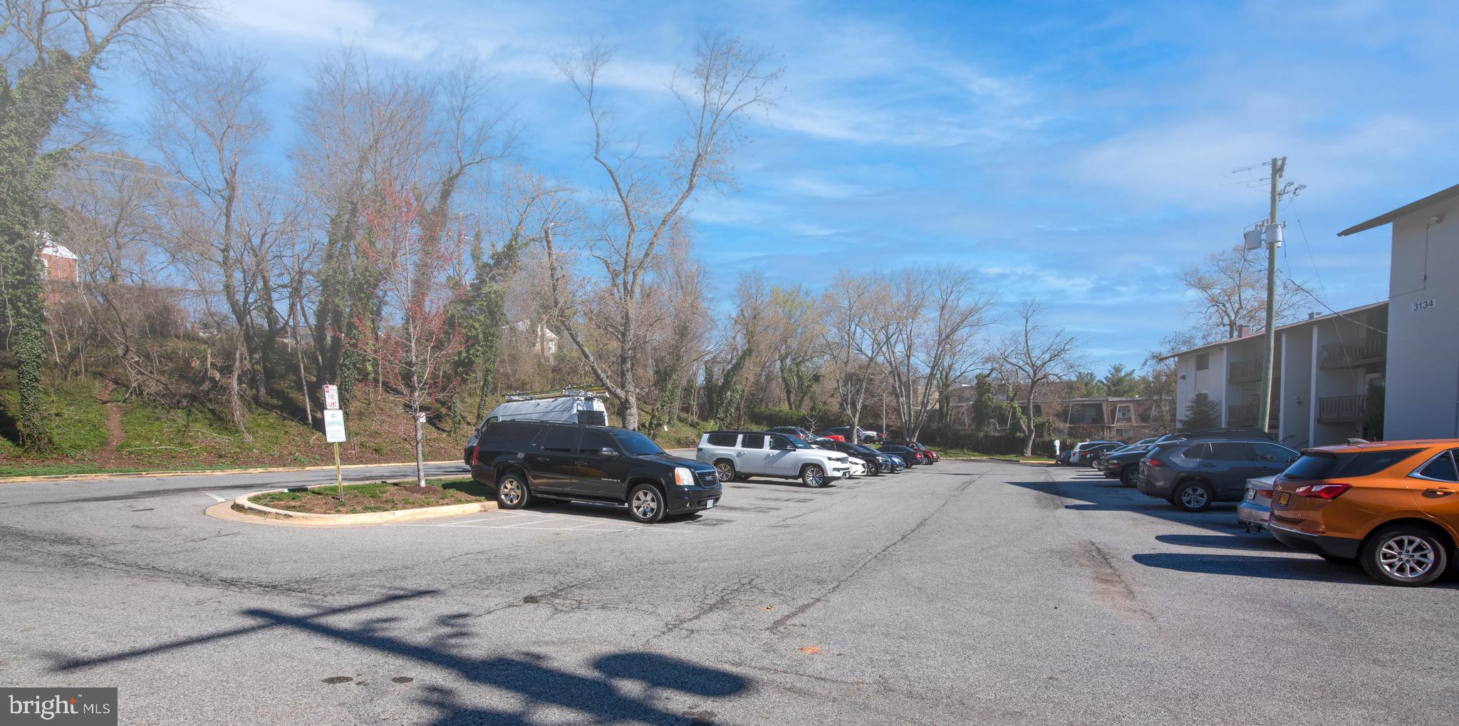 HUNTCREST CONDOMINIUM - Residential