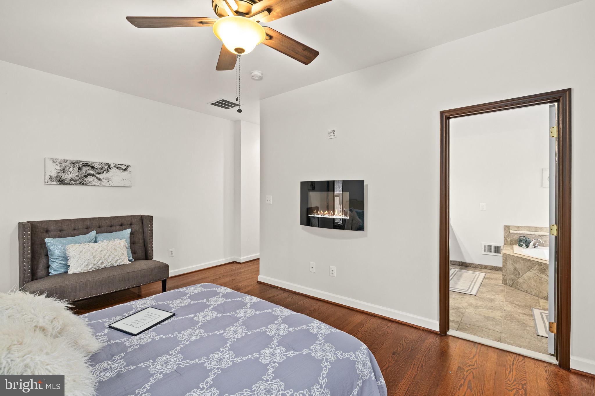 CAMELOT-BROOK HAVEN - Residential