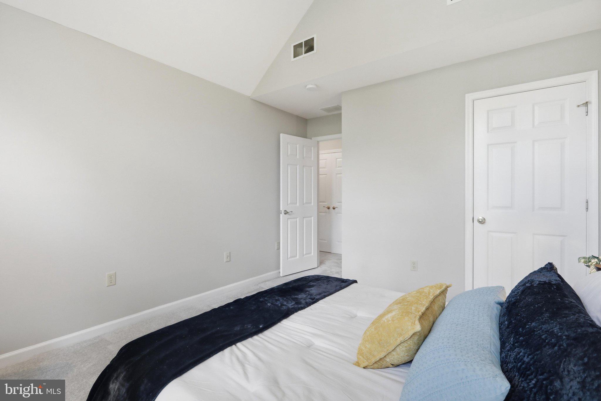 CRESS CREEK - Residential