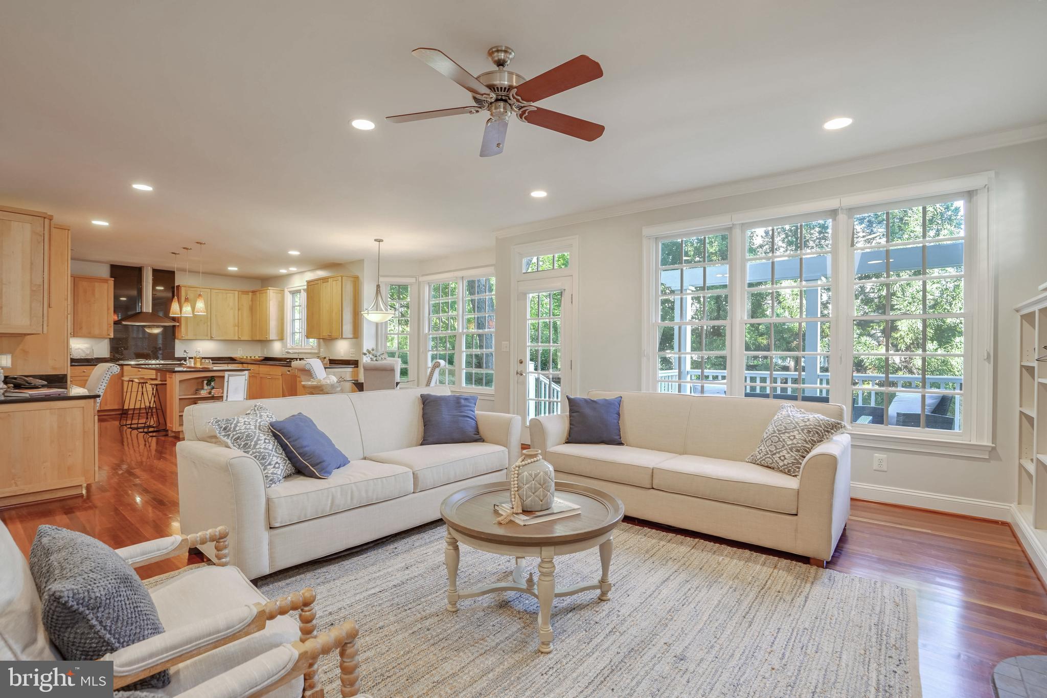 CHEVY CHASE - Residential