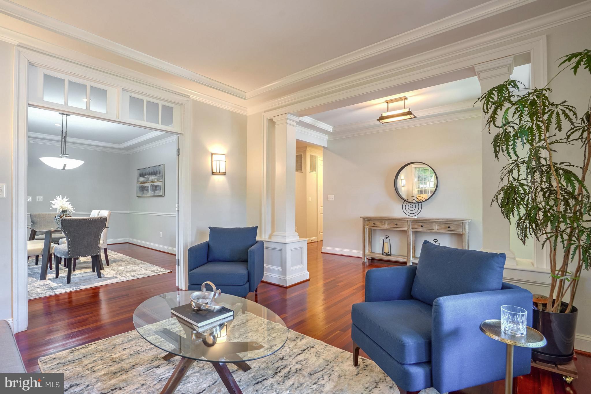 CHEVY CHASE - Residential