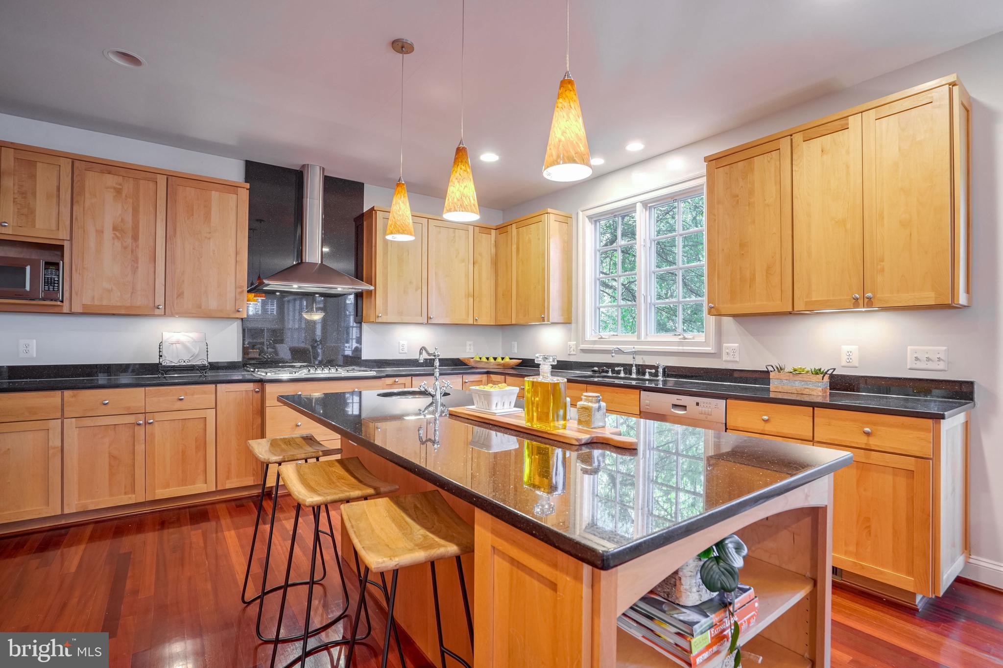 CHEVY CHASE - Residential