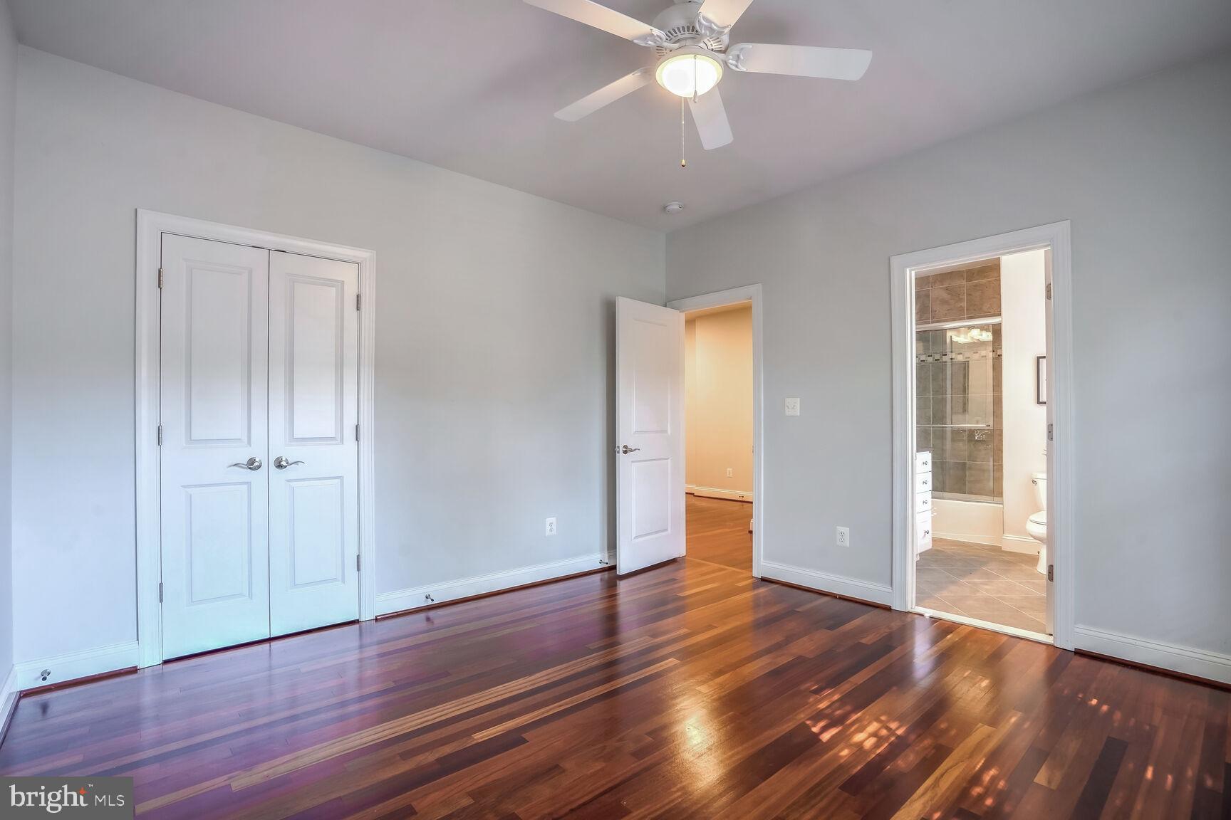 CHEVY CHASE - Residential