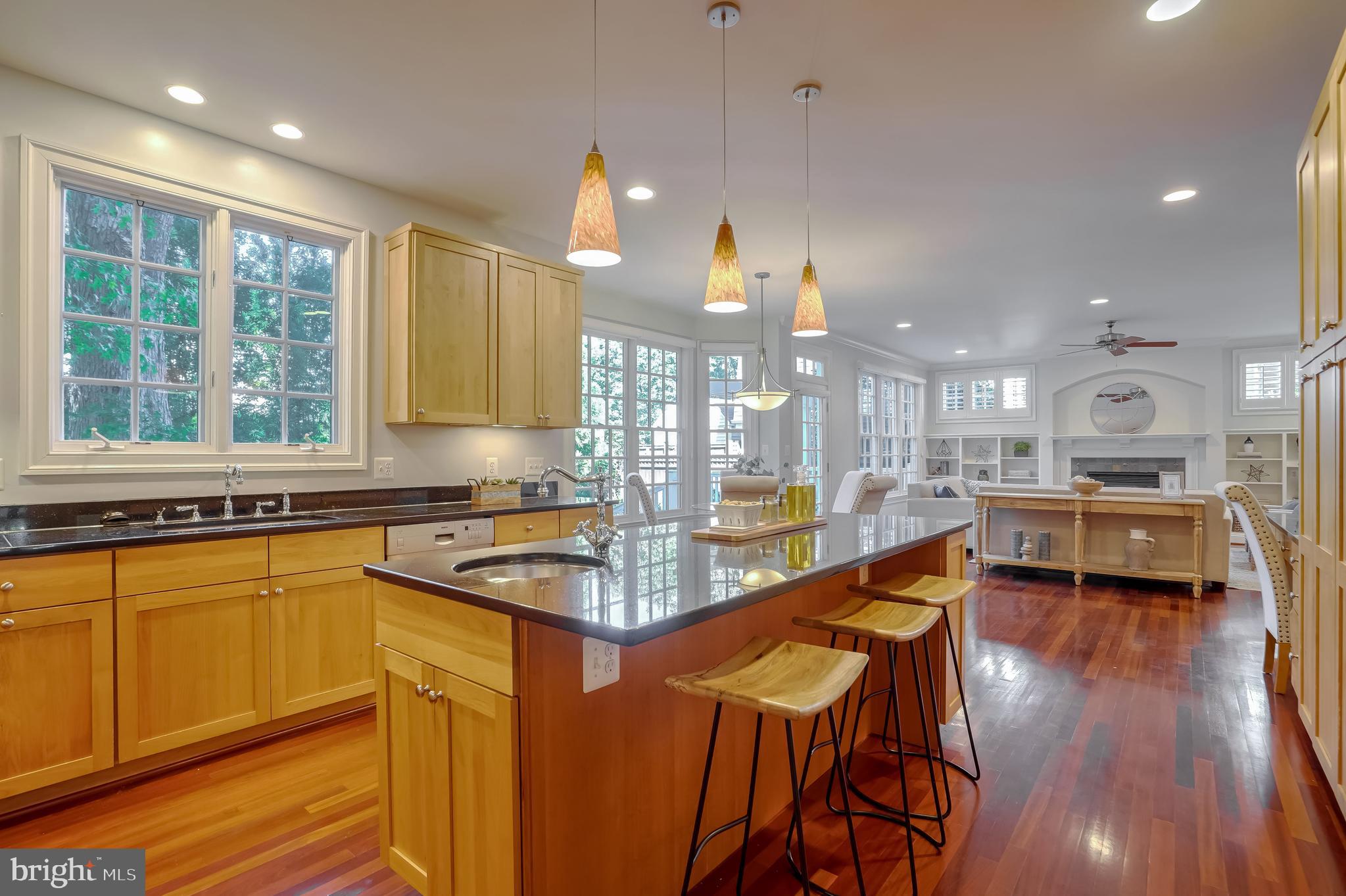 CHEVY CHASE - Residential