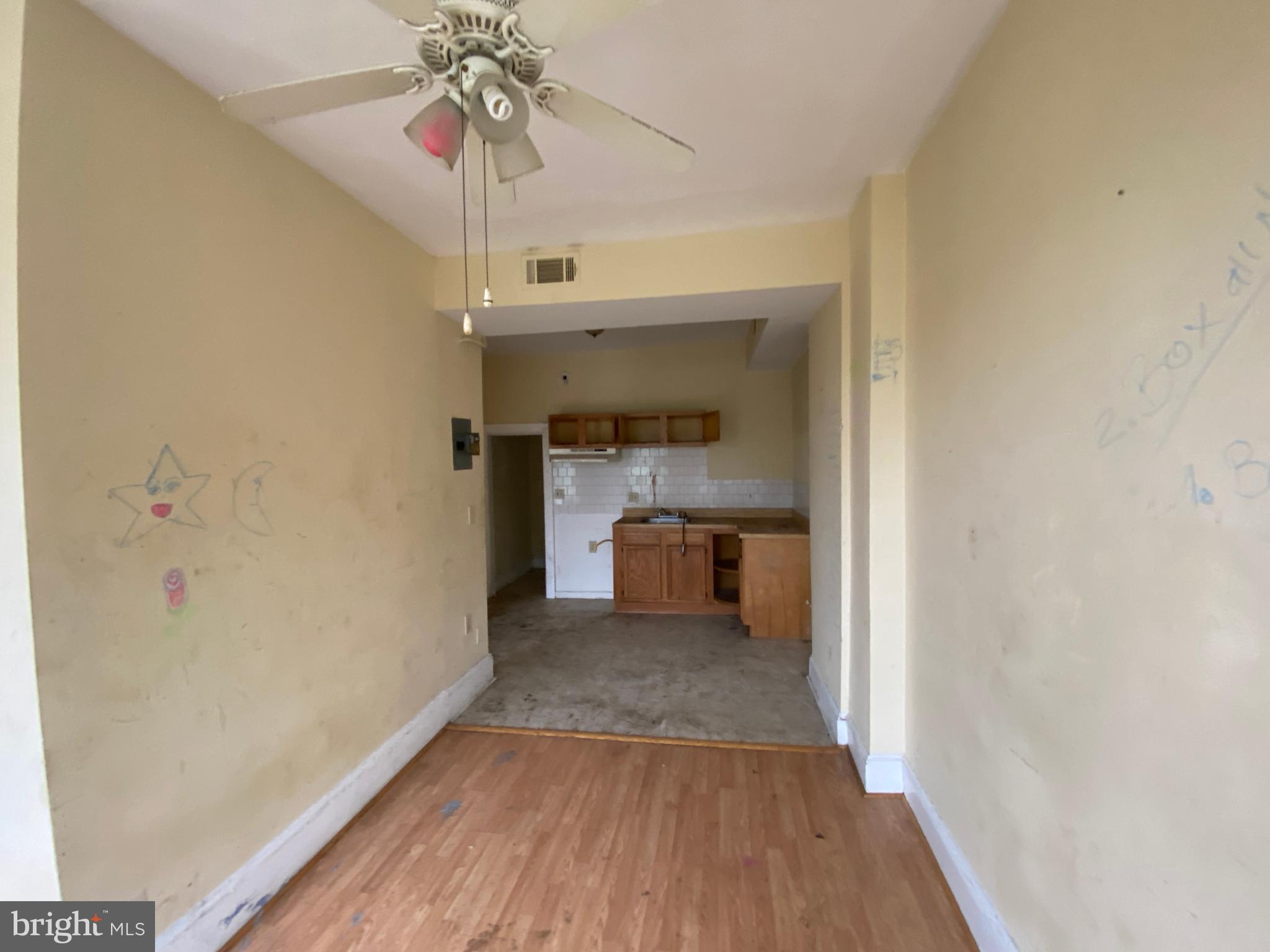 CHARLES VILLAGE - Commercial Sale