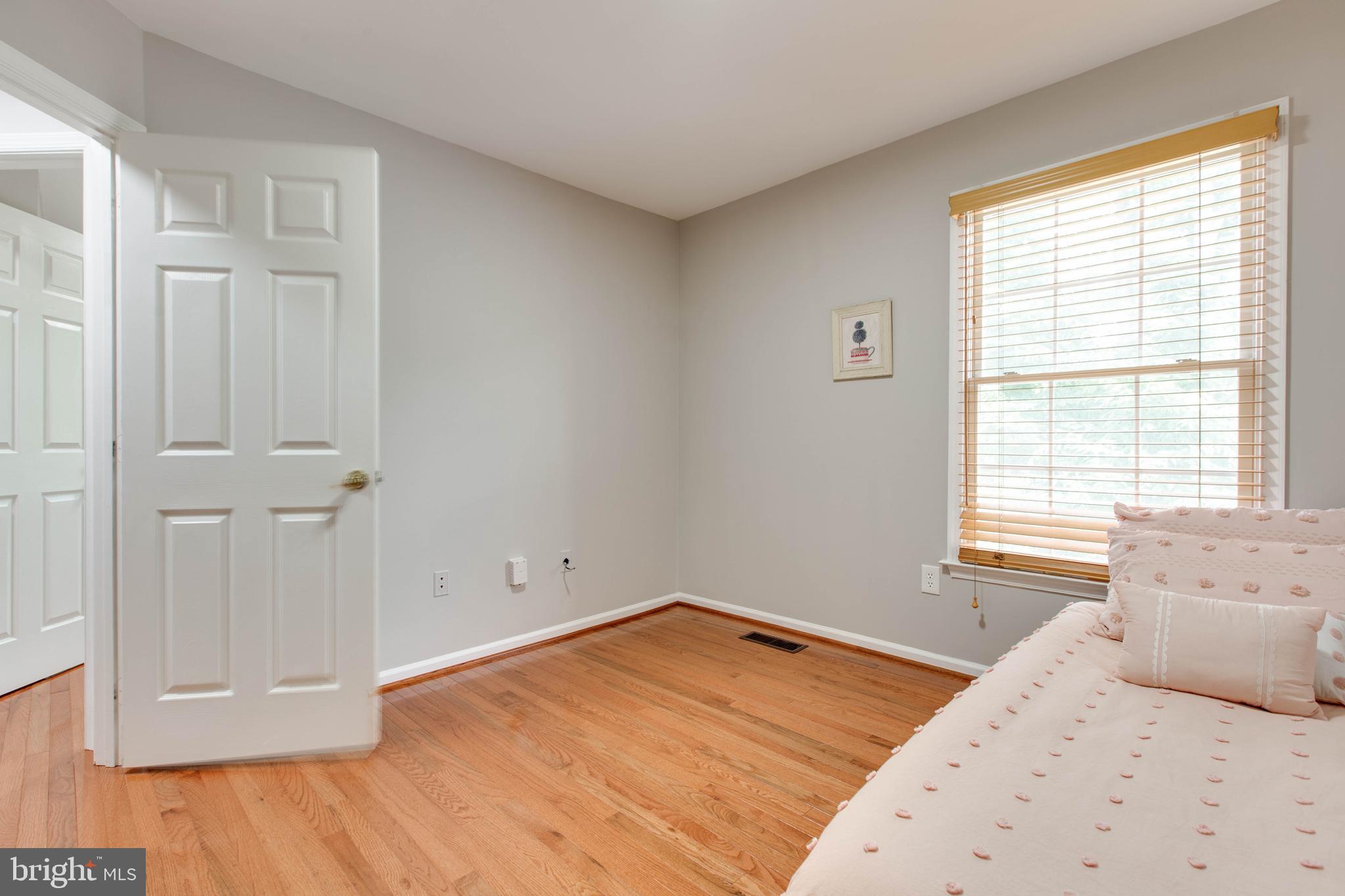 DORSEY SEARCH - Residential