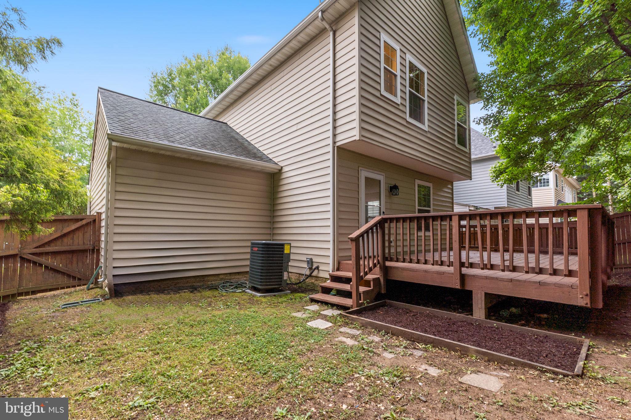 ROSE HILL - Residential