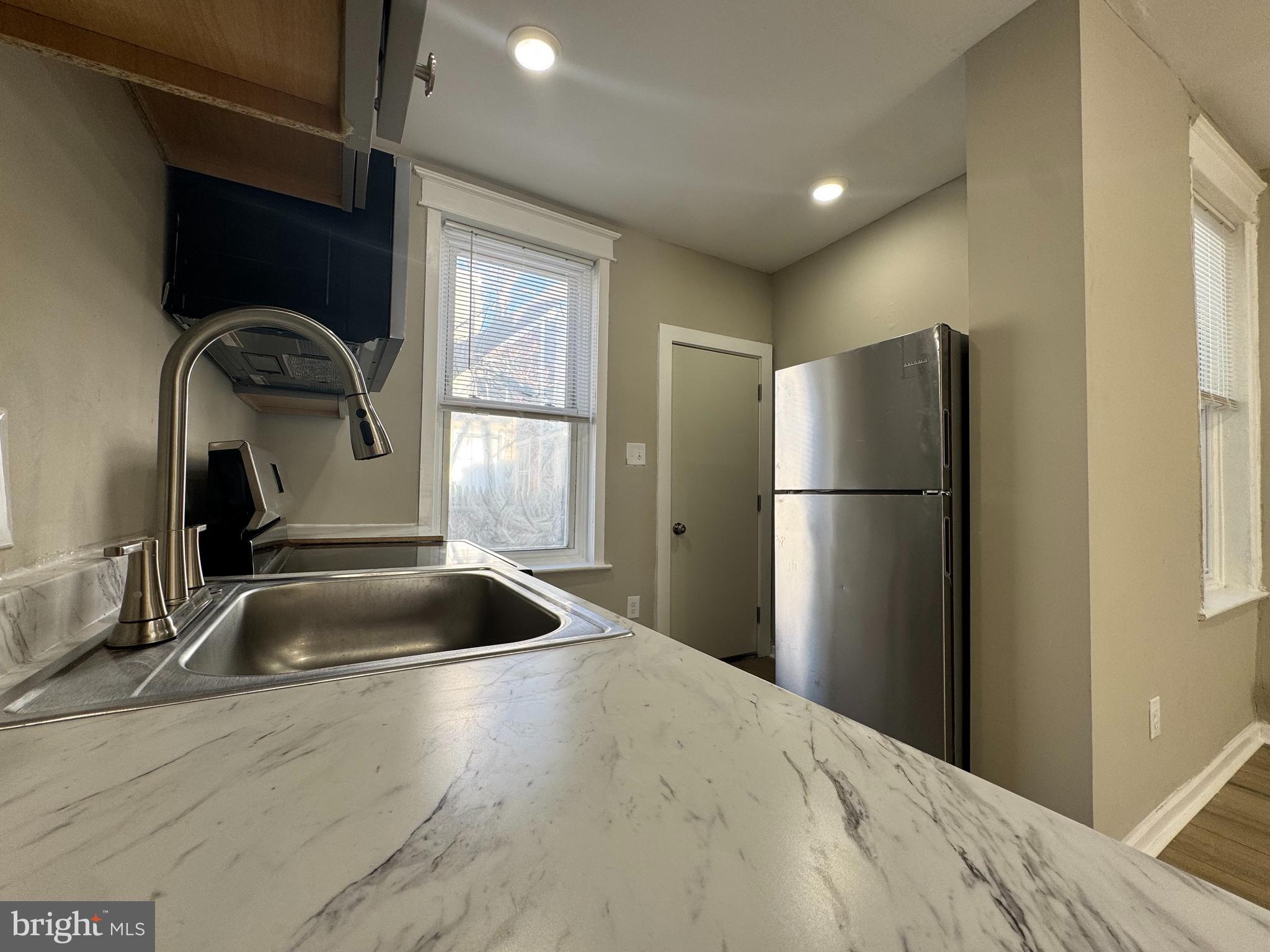 PORT RICHMOND - Residential
