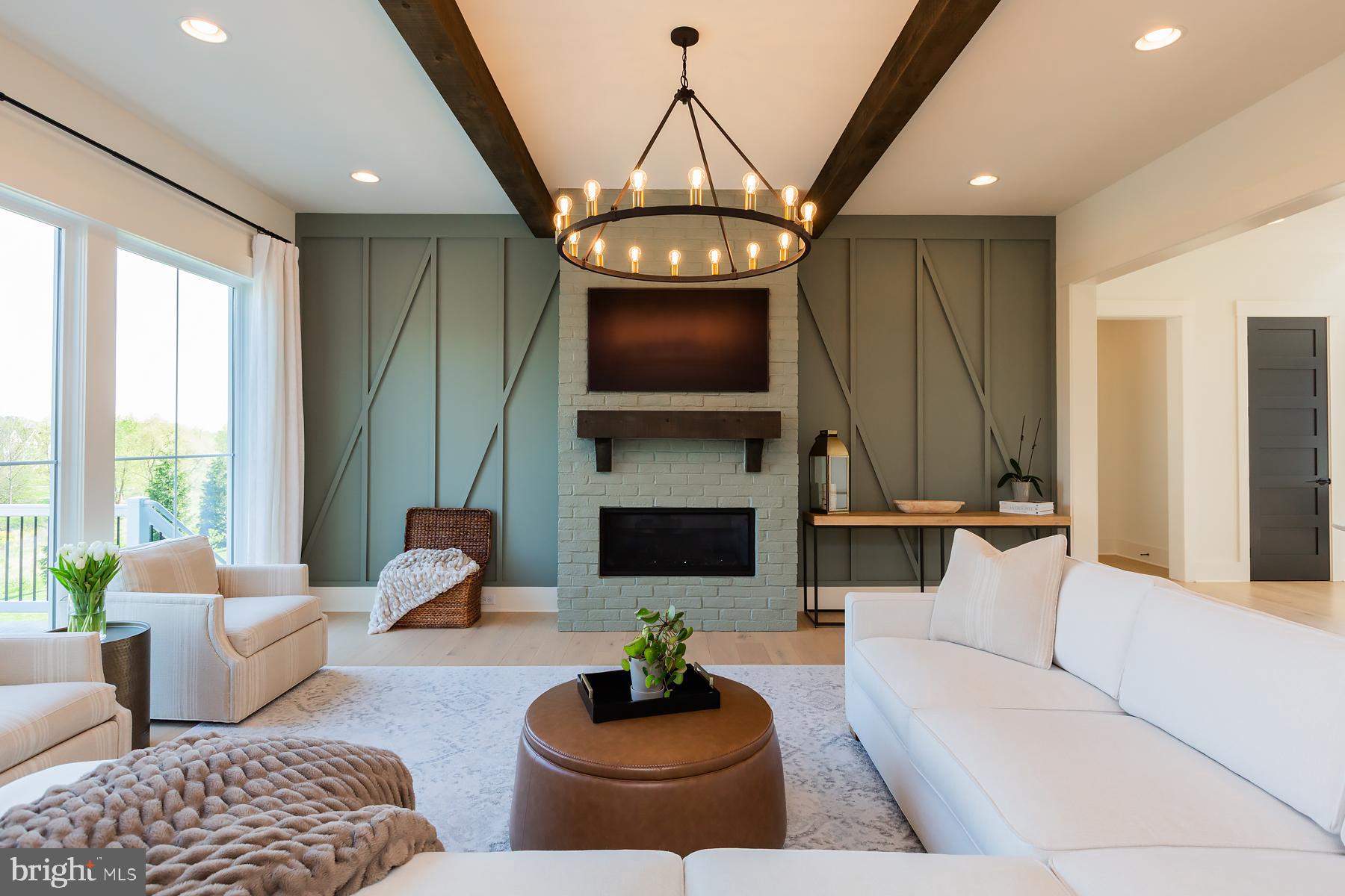 LITITZ BEND - Residential