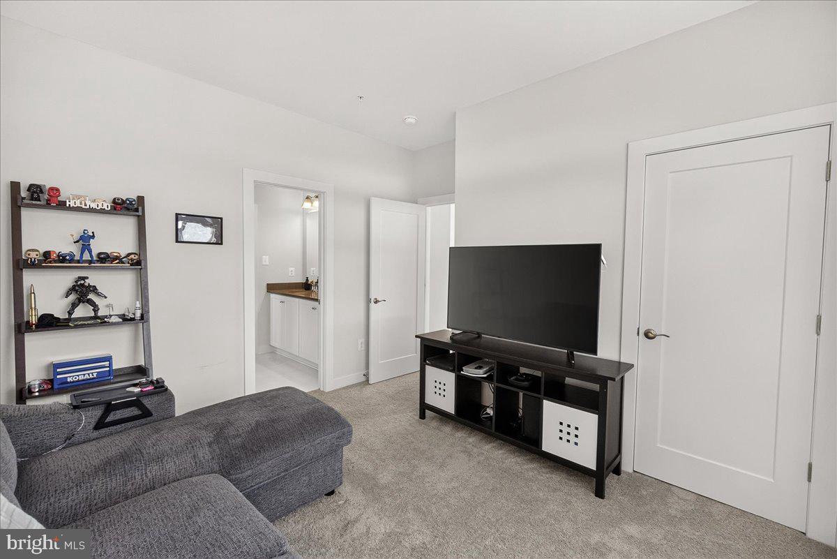 ROSEHAVEN - Residential