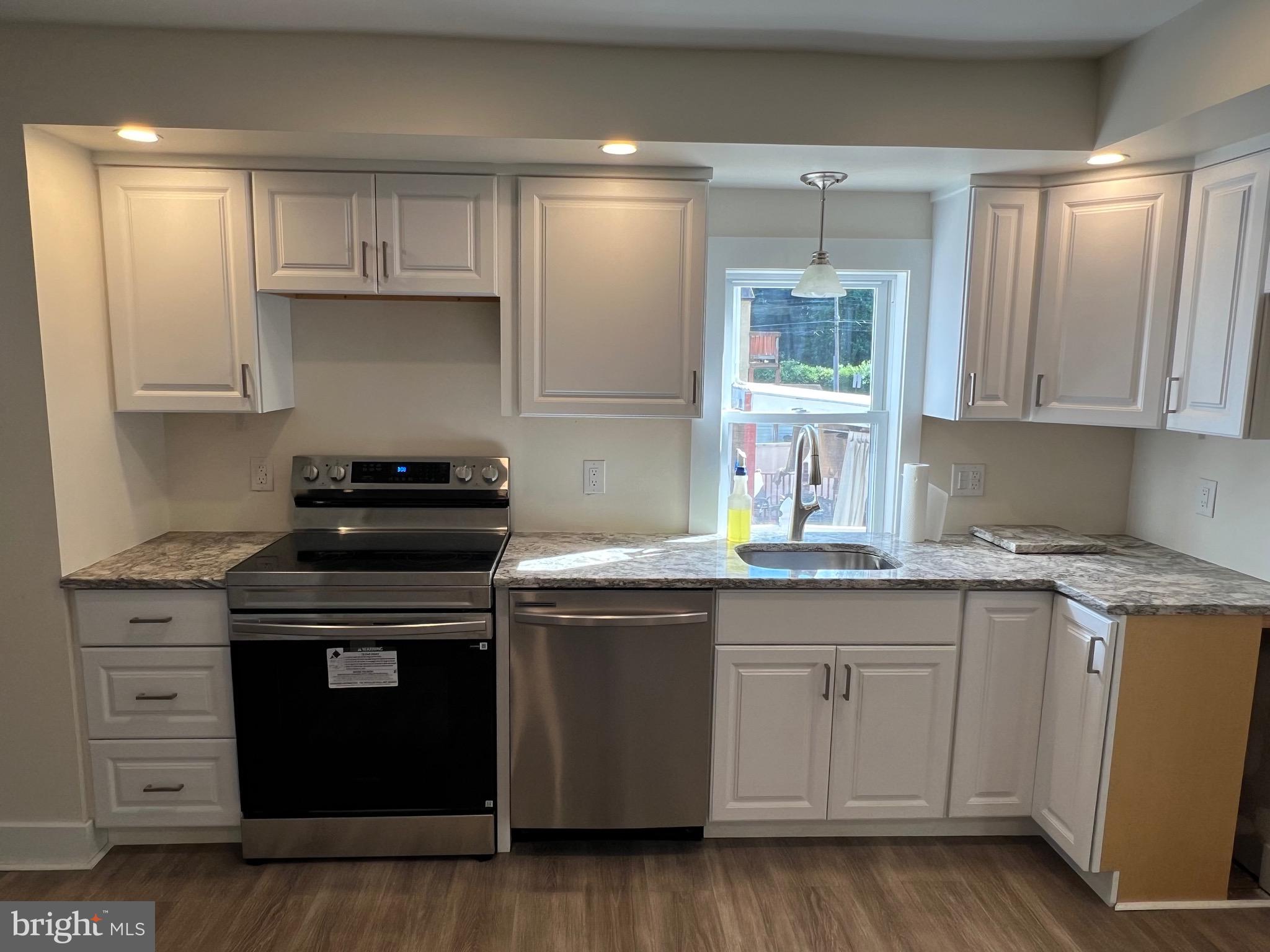ABINGTON - Residential
